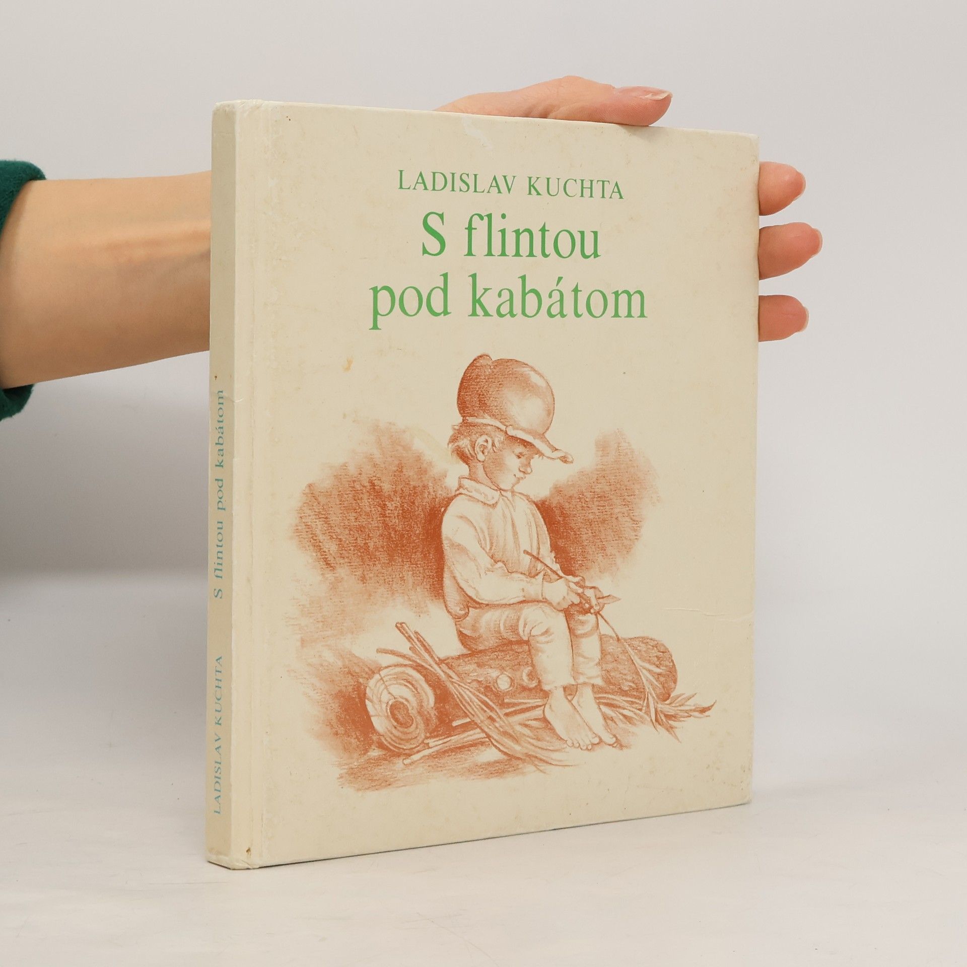 Ladislav Kuchta S flintou pod kabátom