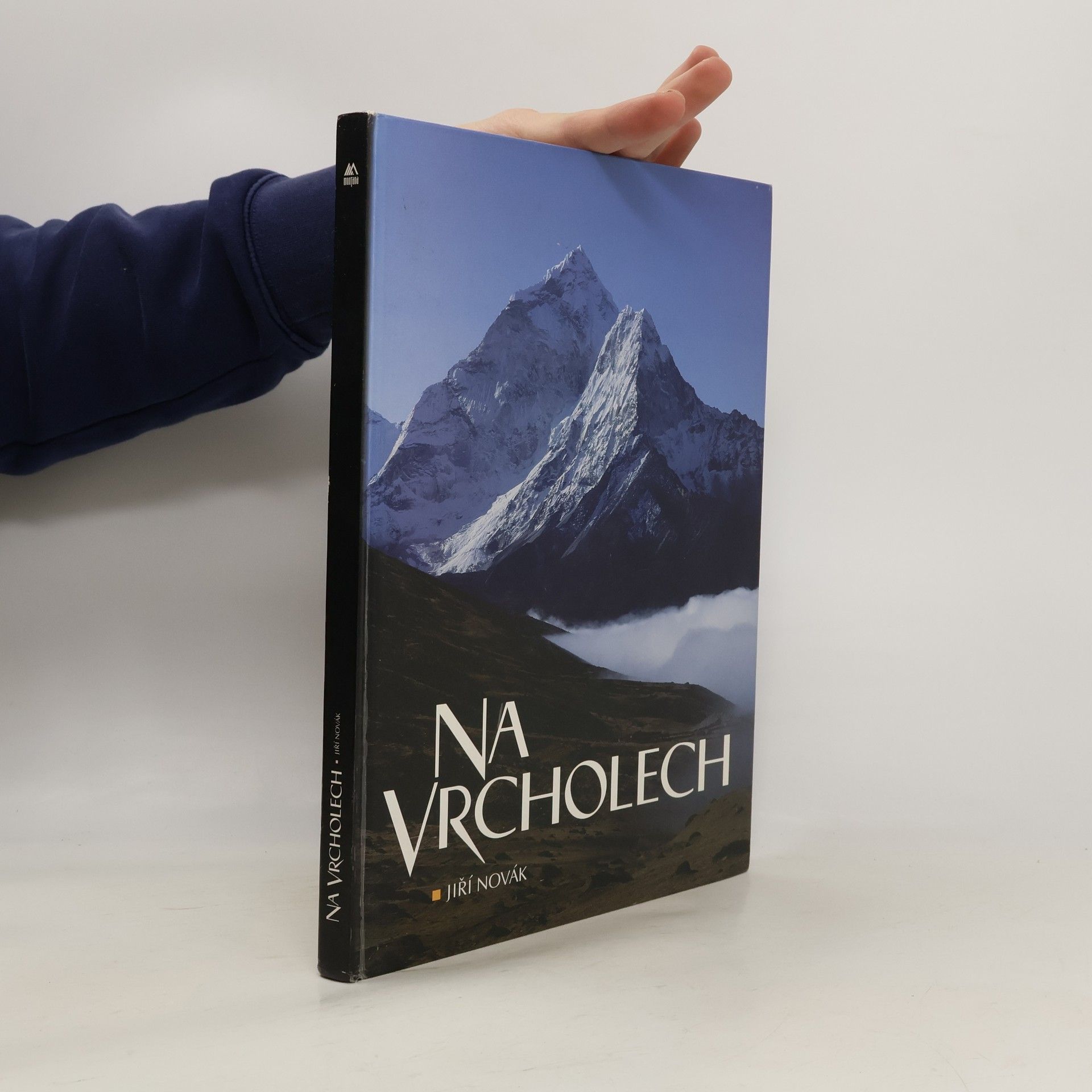 Na vrcholech