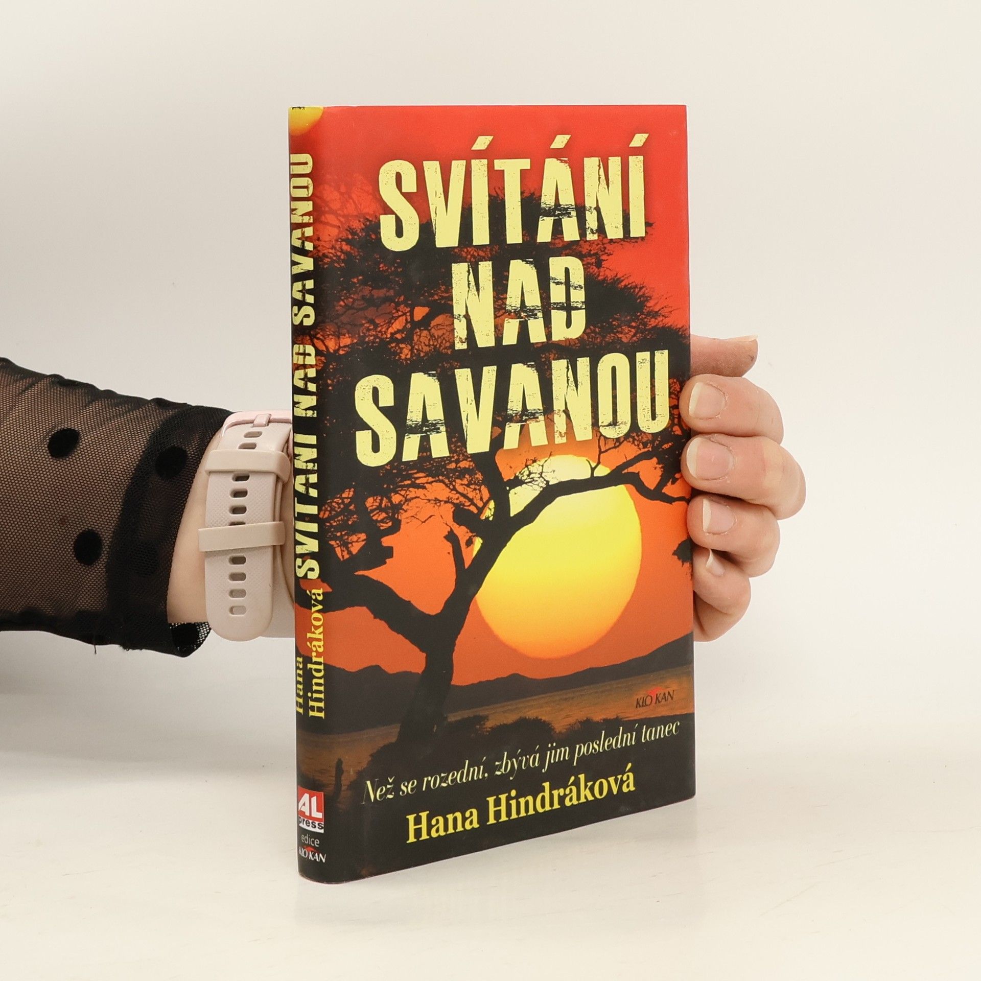 Hana Hindráková Svítání nad savanou