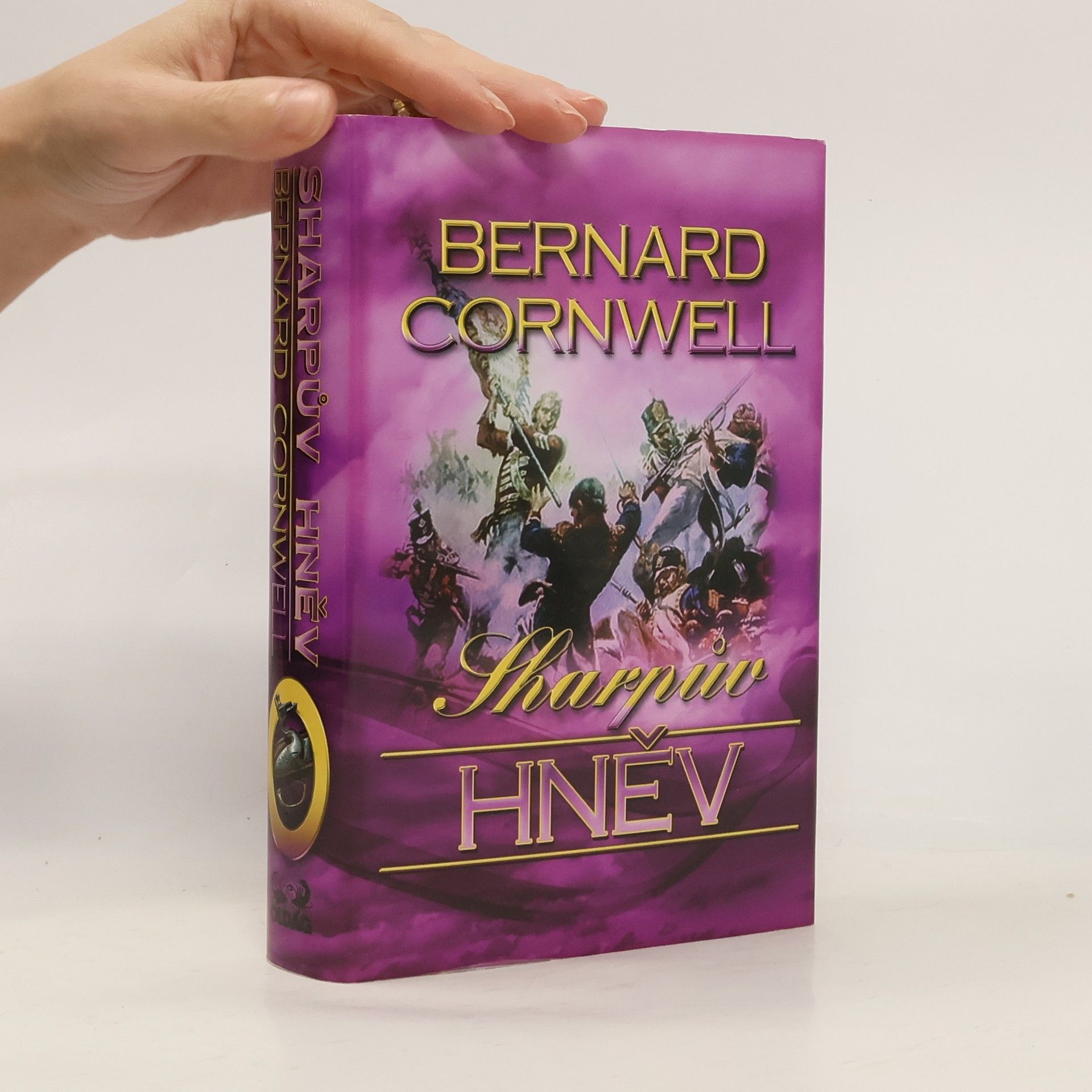 Bernard Cornwell Sharpův hněv