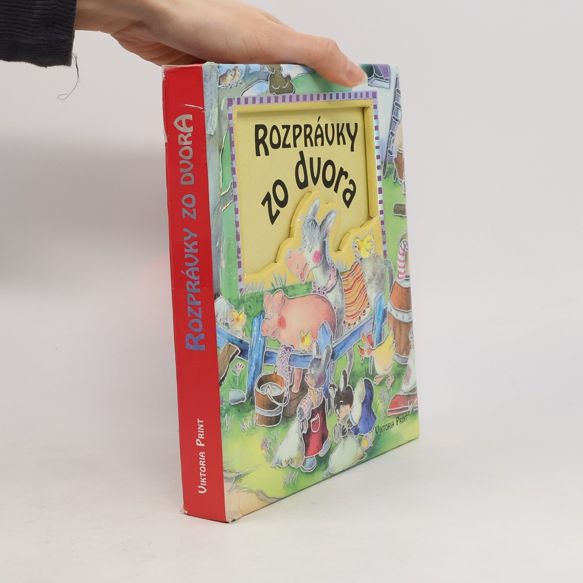 Collectif d'auteurs Rozprávky zo dvora