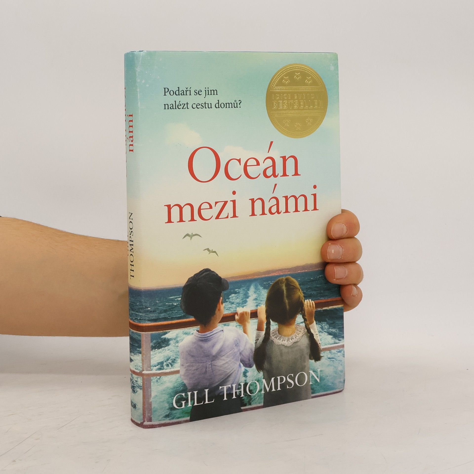 Oceán mezi námi