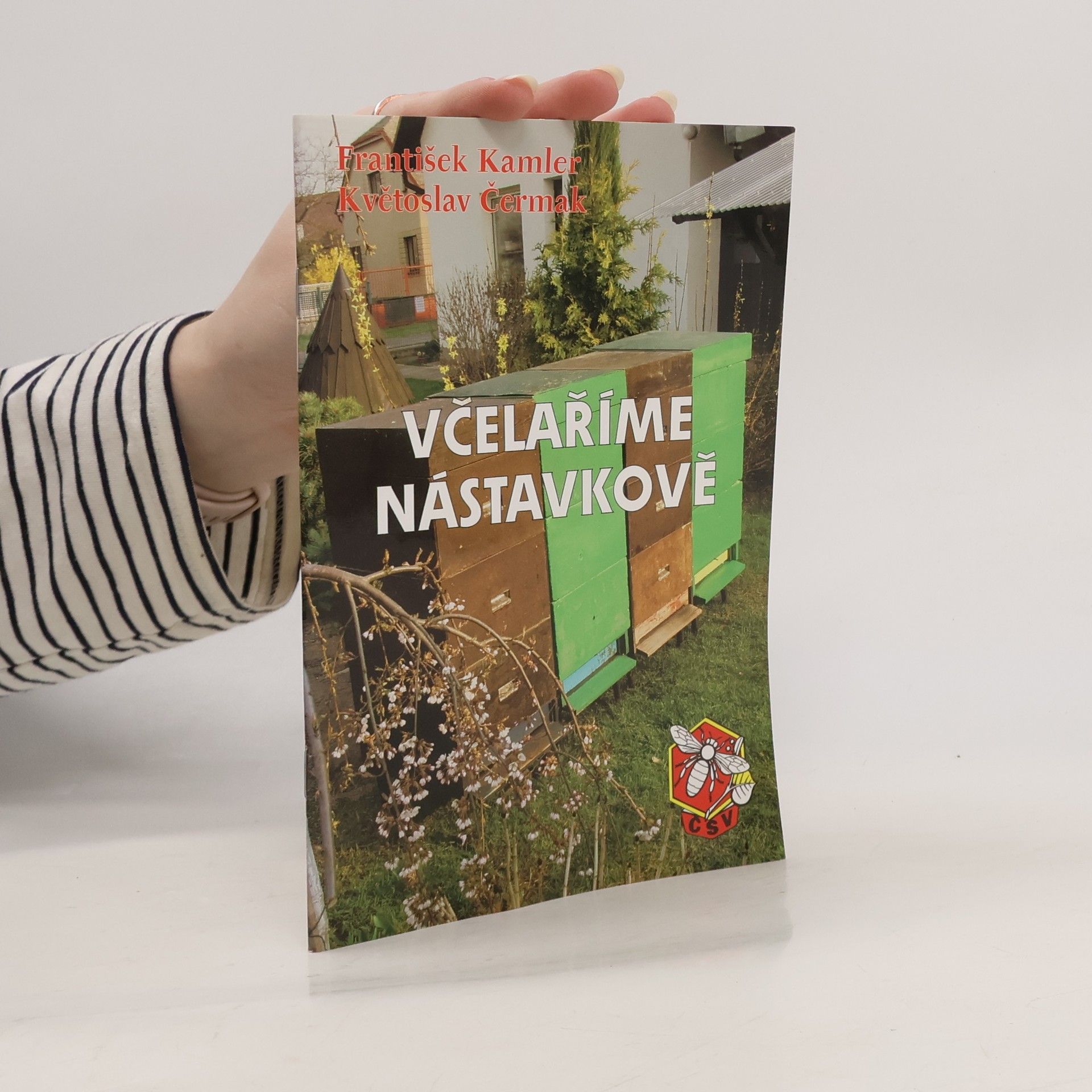 Včelaříme nástavkově