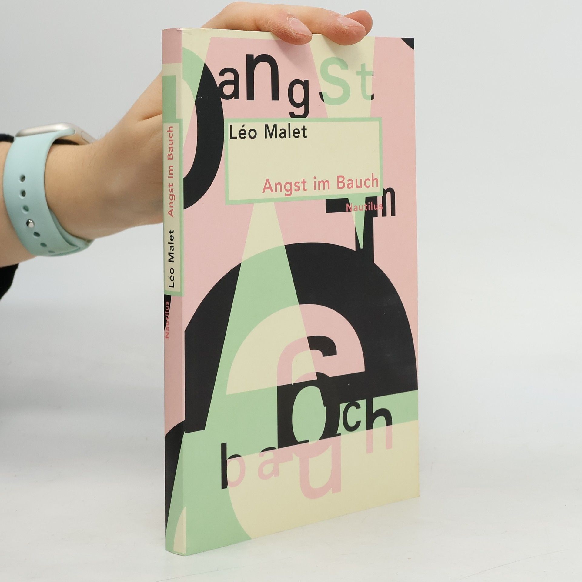 Angst im Bauch. Schwarze Triologie 3 – Kriminalroman