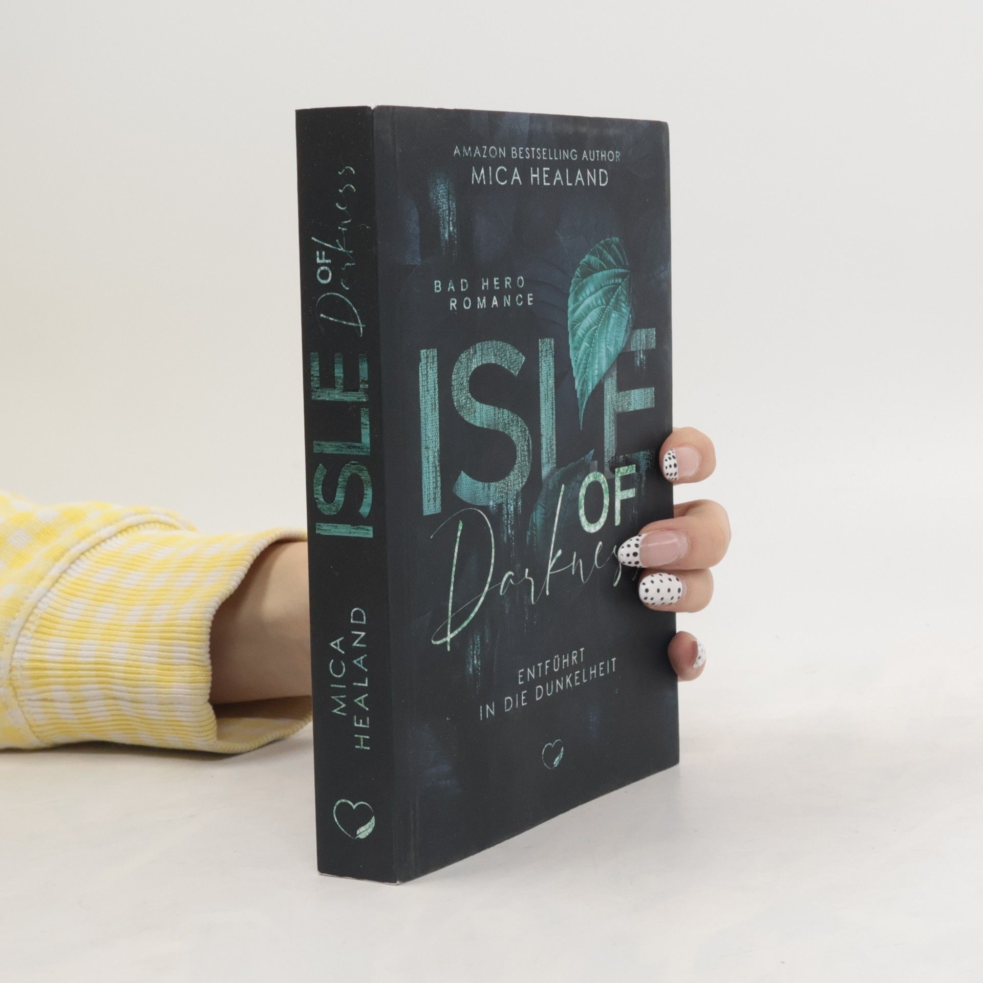 Mica Healand Isle of Darkness