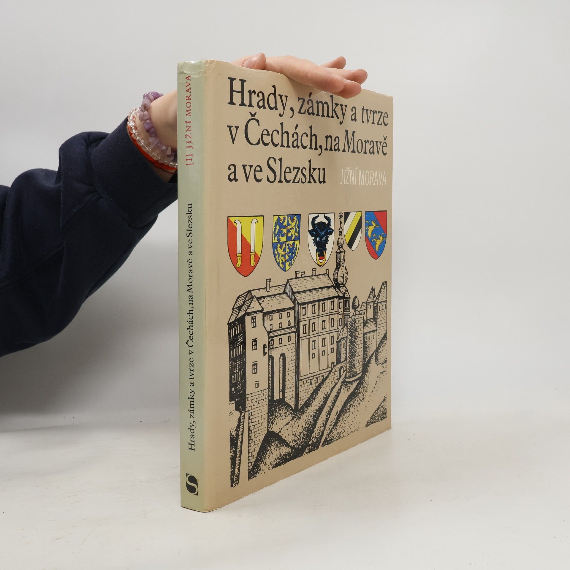 Kolektiv autorů Hrady, zámky a tvrze v Čechách, na Moravě a ve Slezsku I. Jižní Morava