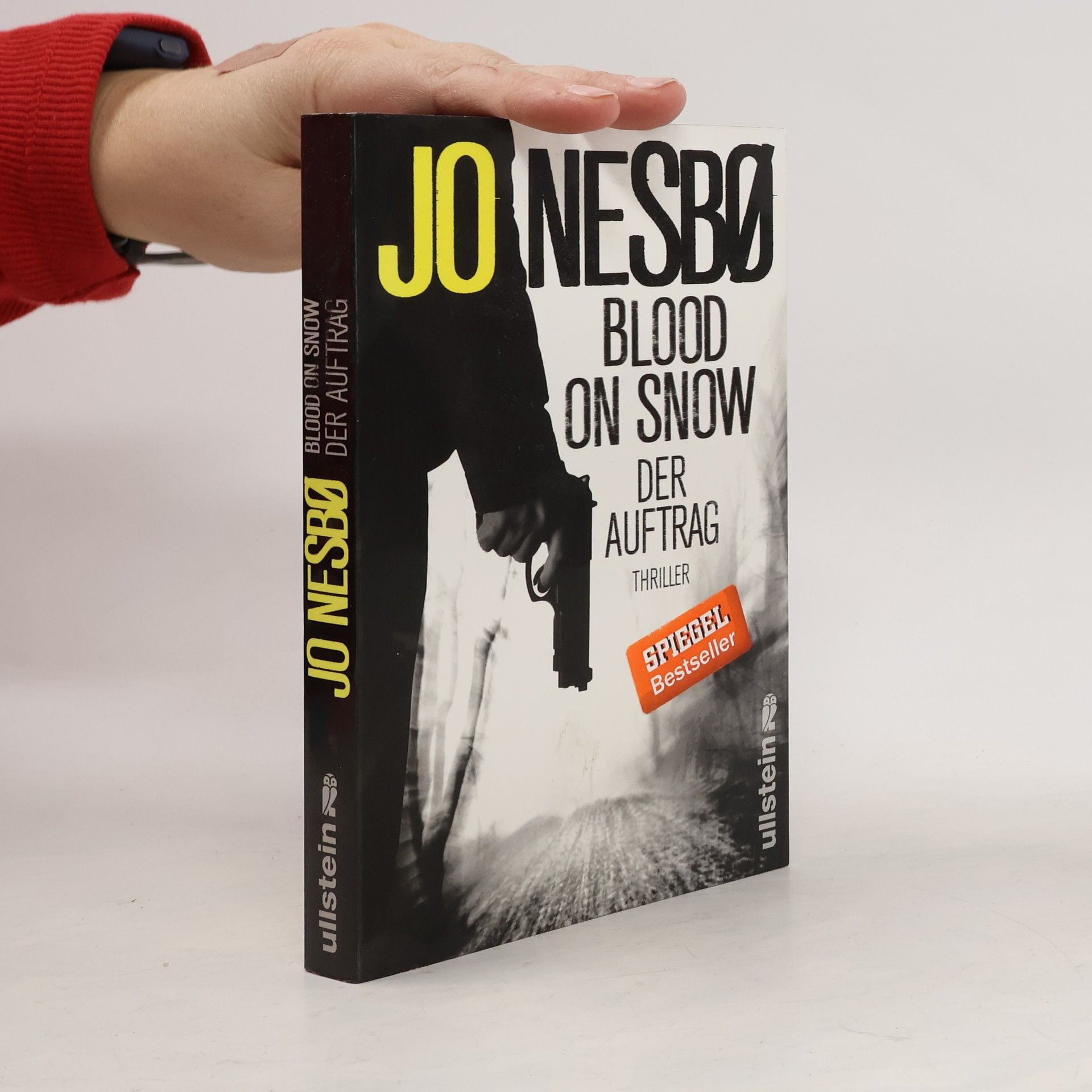 Jo Nesbø Blood on Snow. Der Auftrag