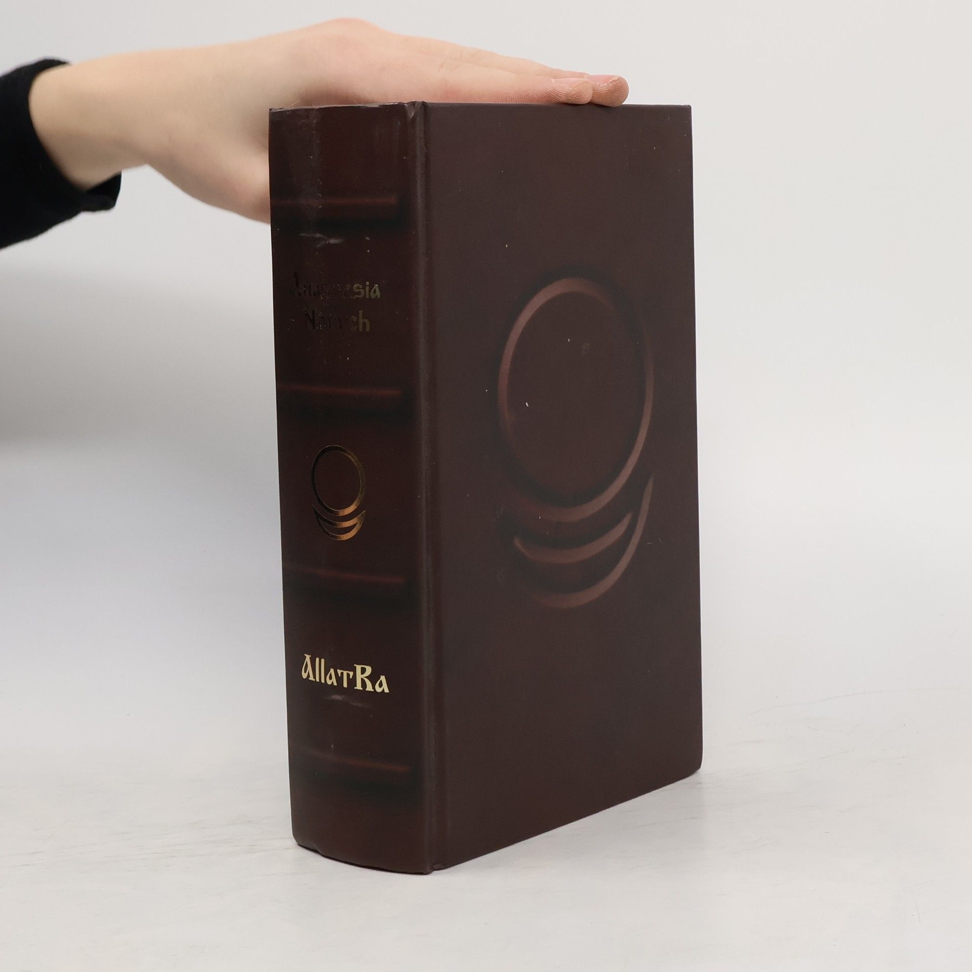 Anastasija Novych AllatRa