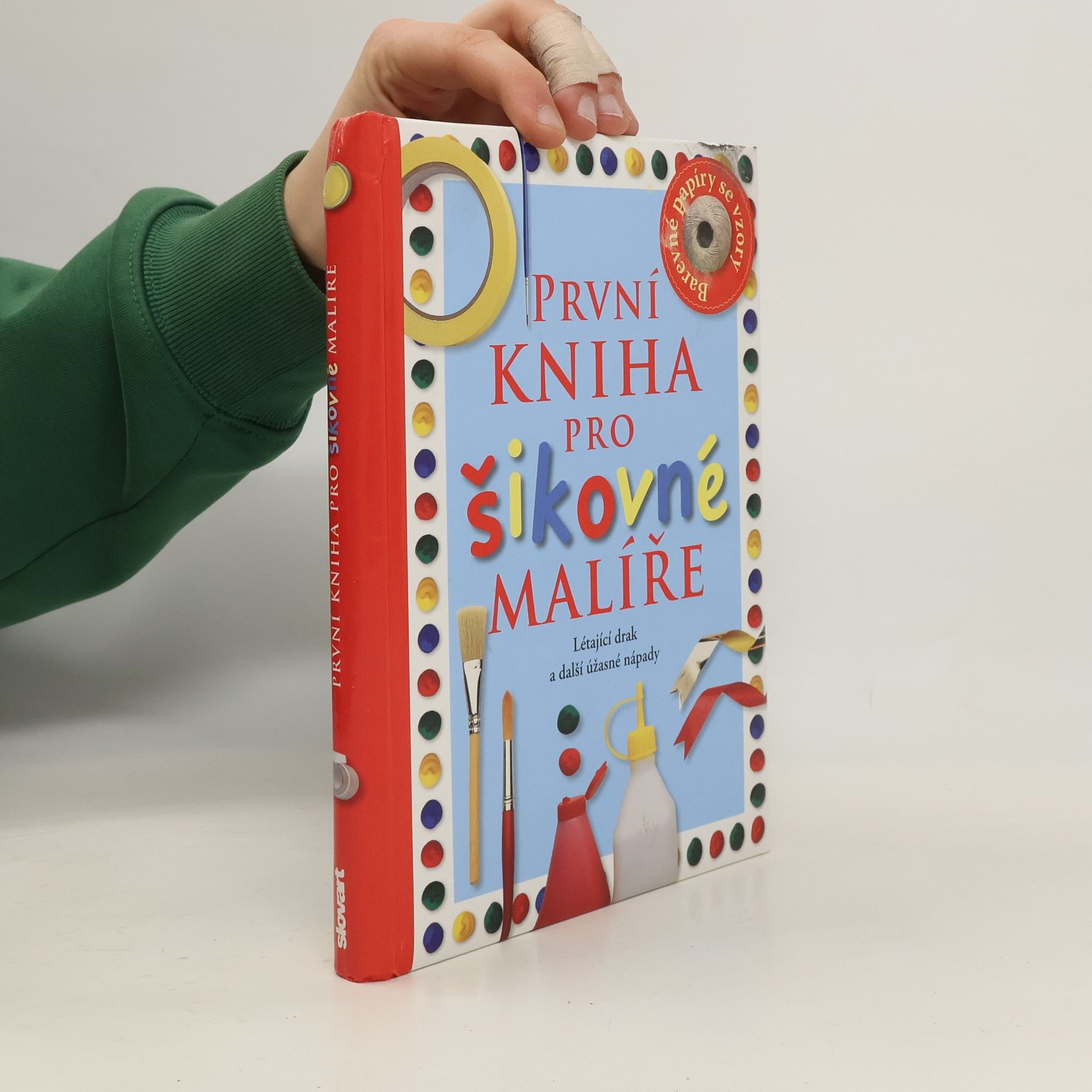 První kniha pro šikovné malíře
