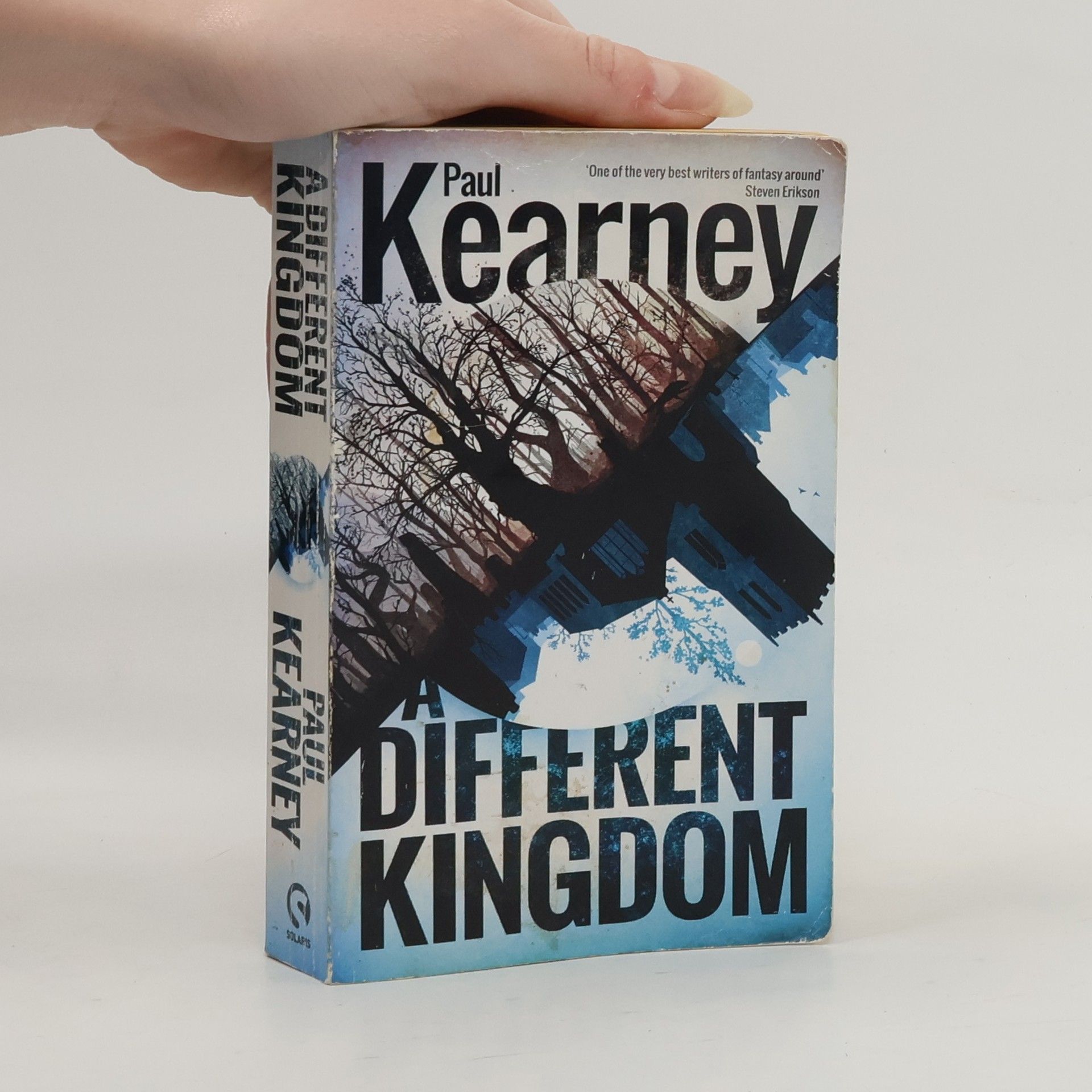 Paul Kearney A Different Kingdom
