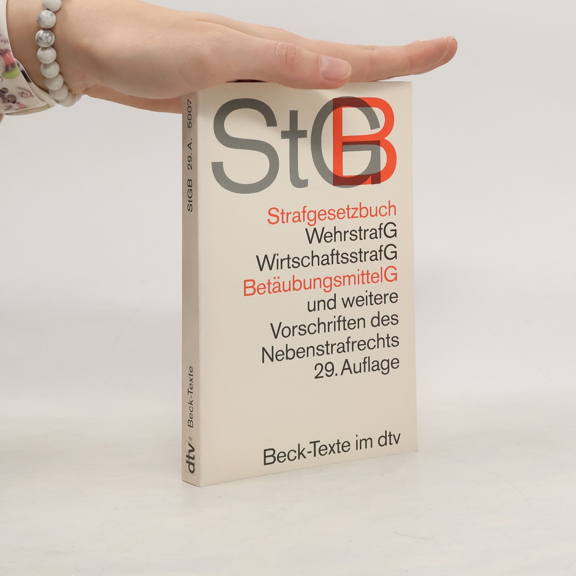 Various authors Strafgesetznuch