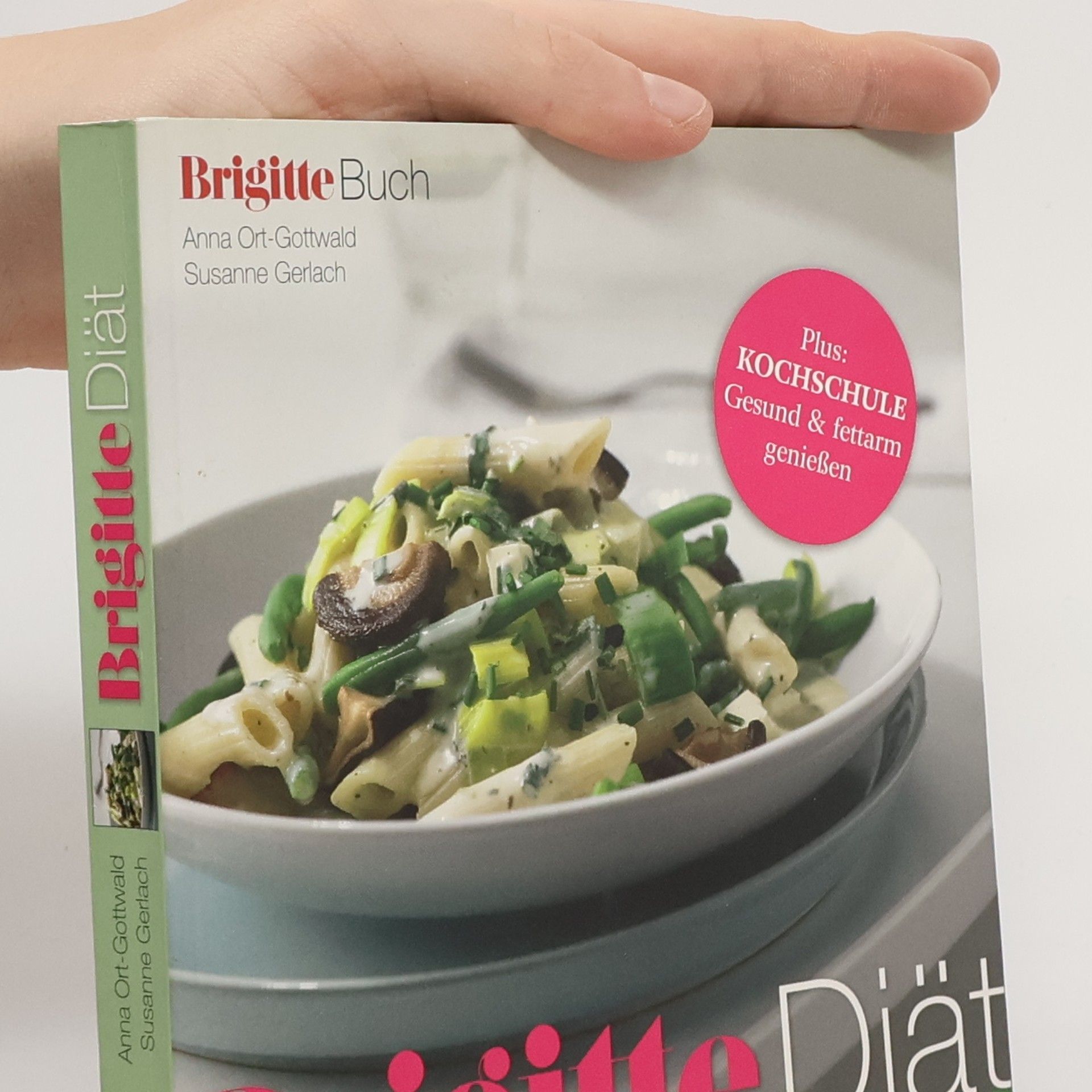 Brigitte Diät. Abnehmen mit Lieblingsgerichten