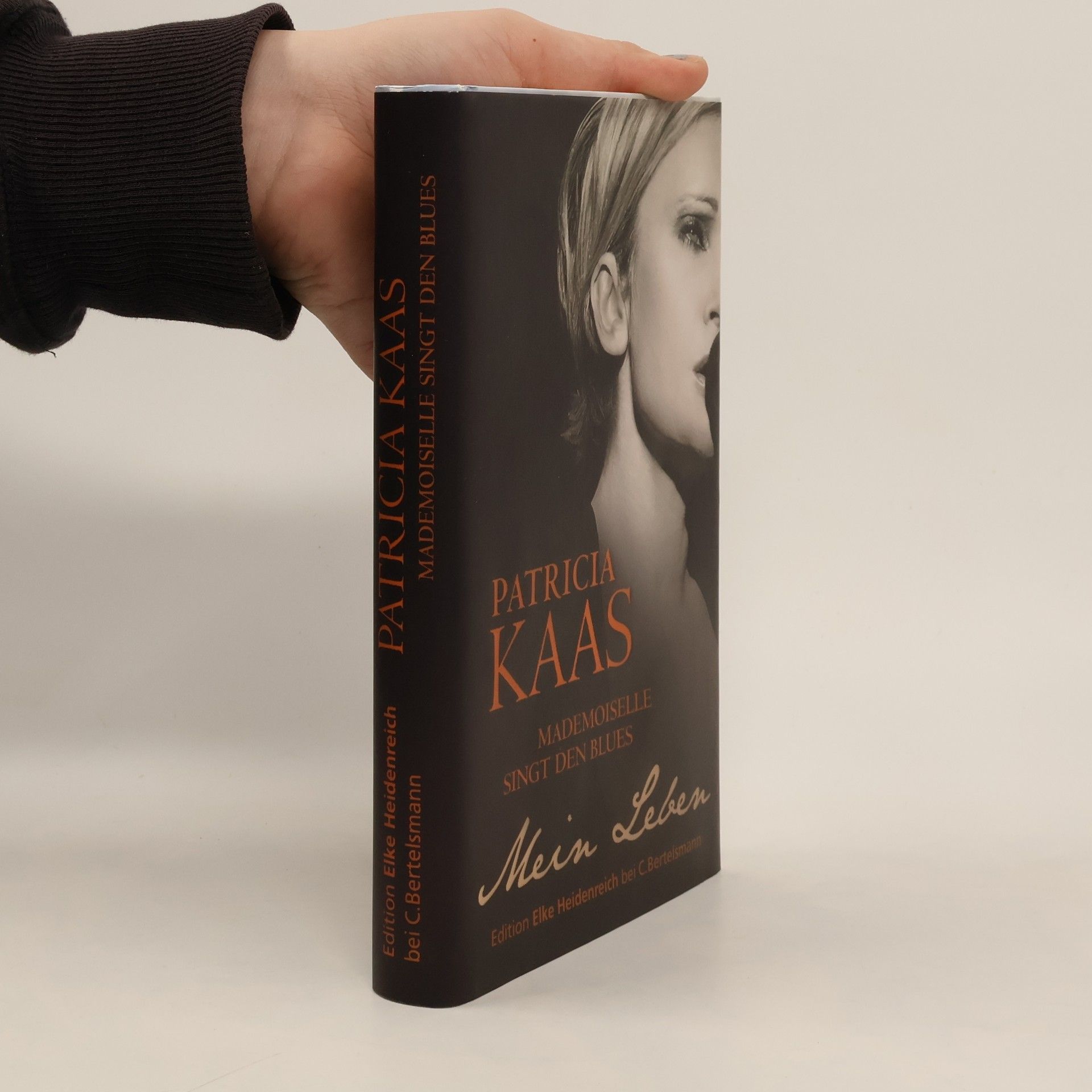 Mademoiselle singt den Blues