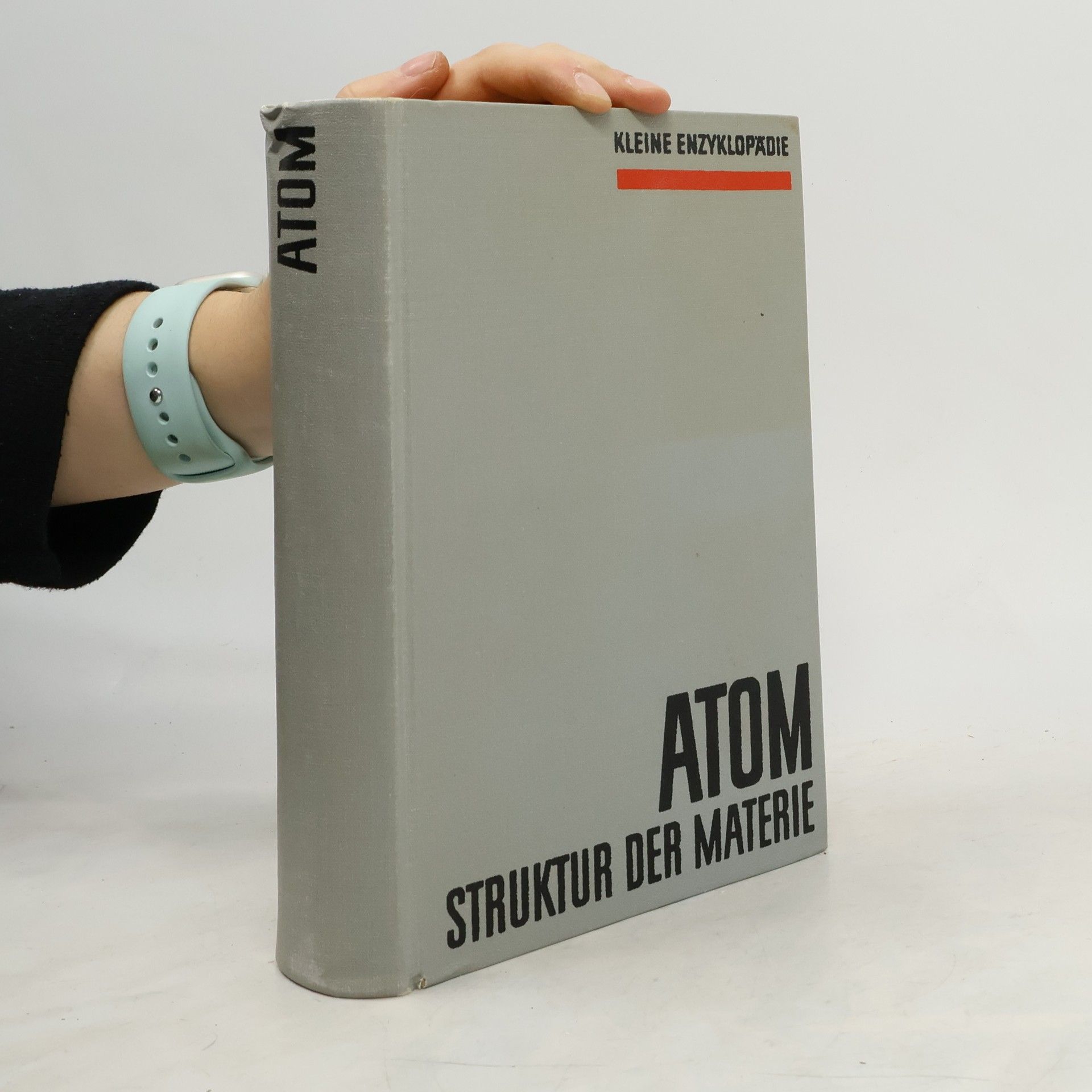 Collectif d'auteurs Kleine Enzyklopädie. Atom. Struktur der Materie