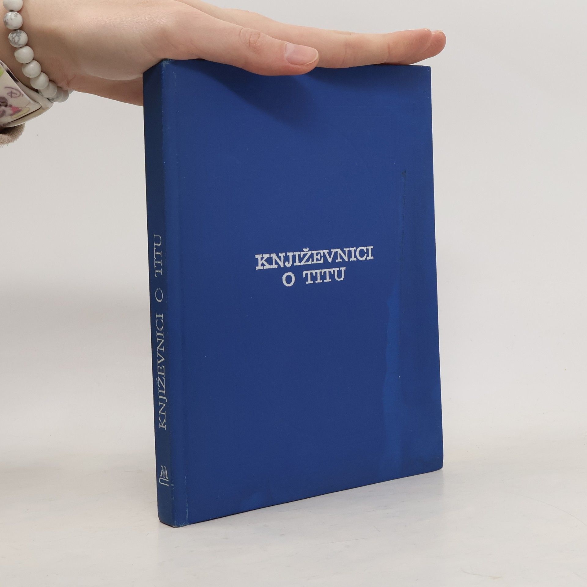 Autores varios Književnici o Titu