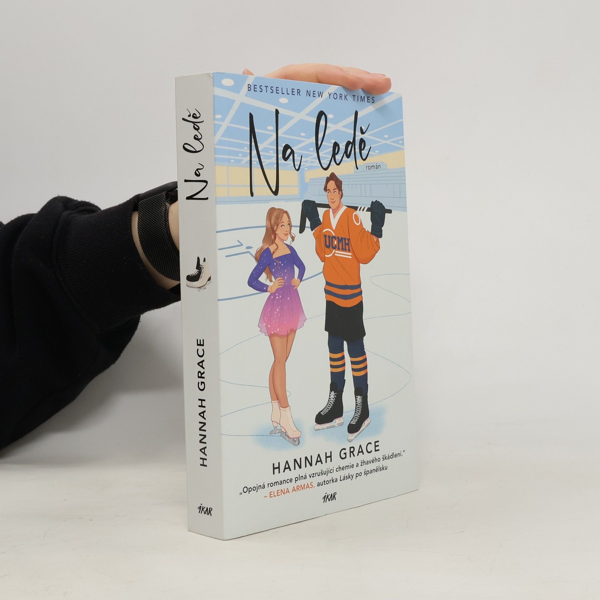 Hannah Grace Na ledě