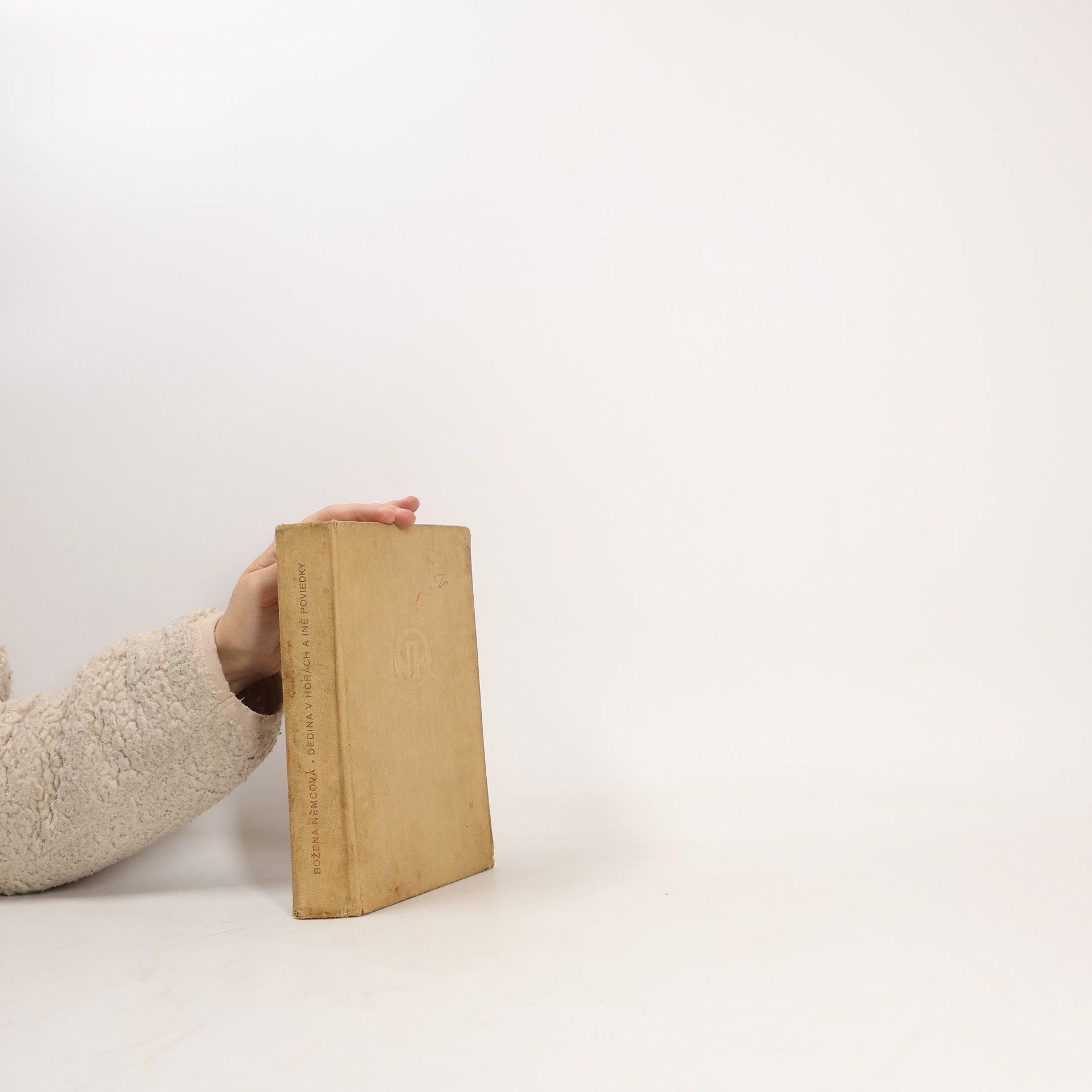 Božena Němcová Dedina v horách a iné poviedky