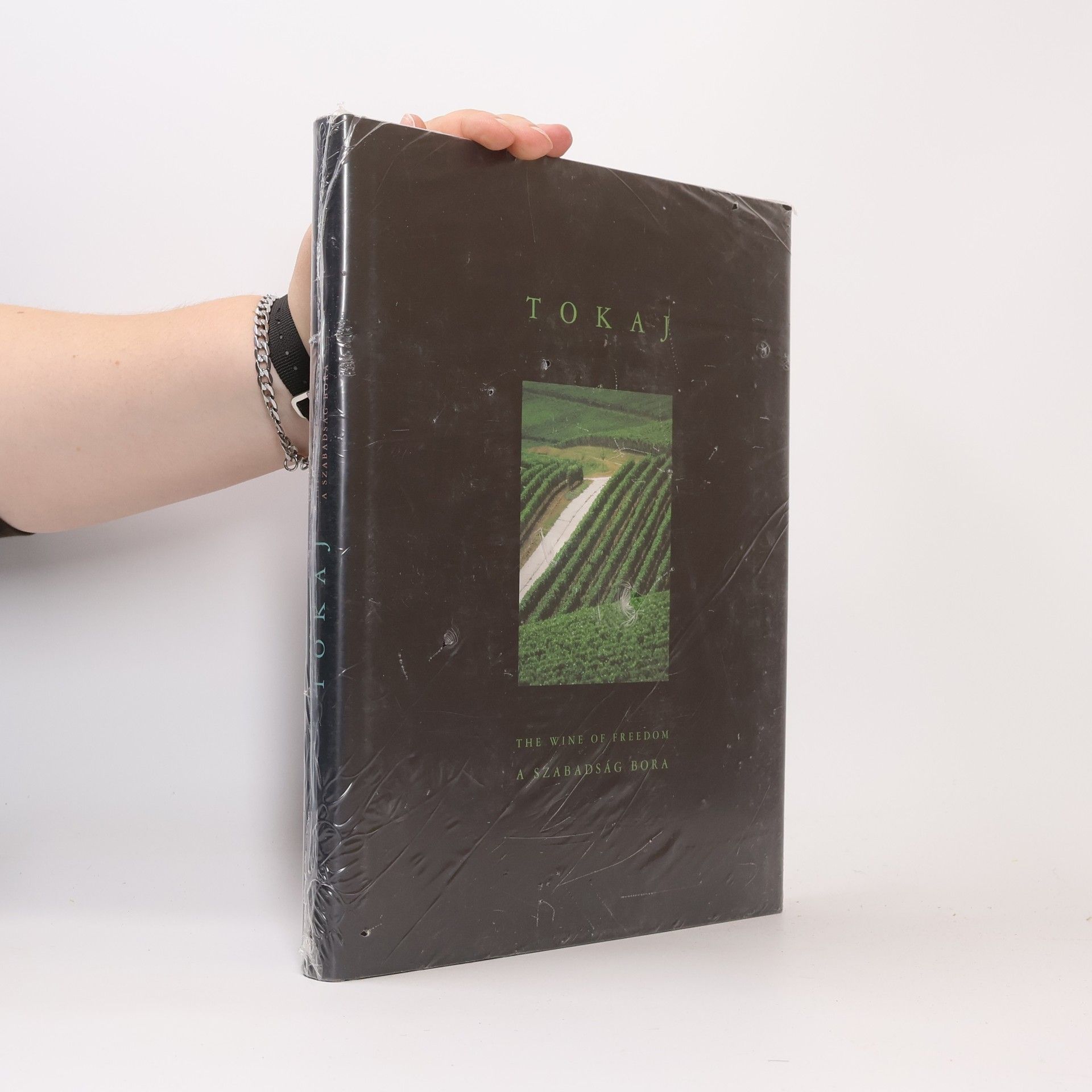 László Alkonyi Tokaj the wine of freedom, a szabadság bora