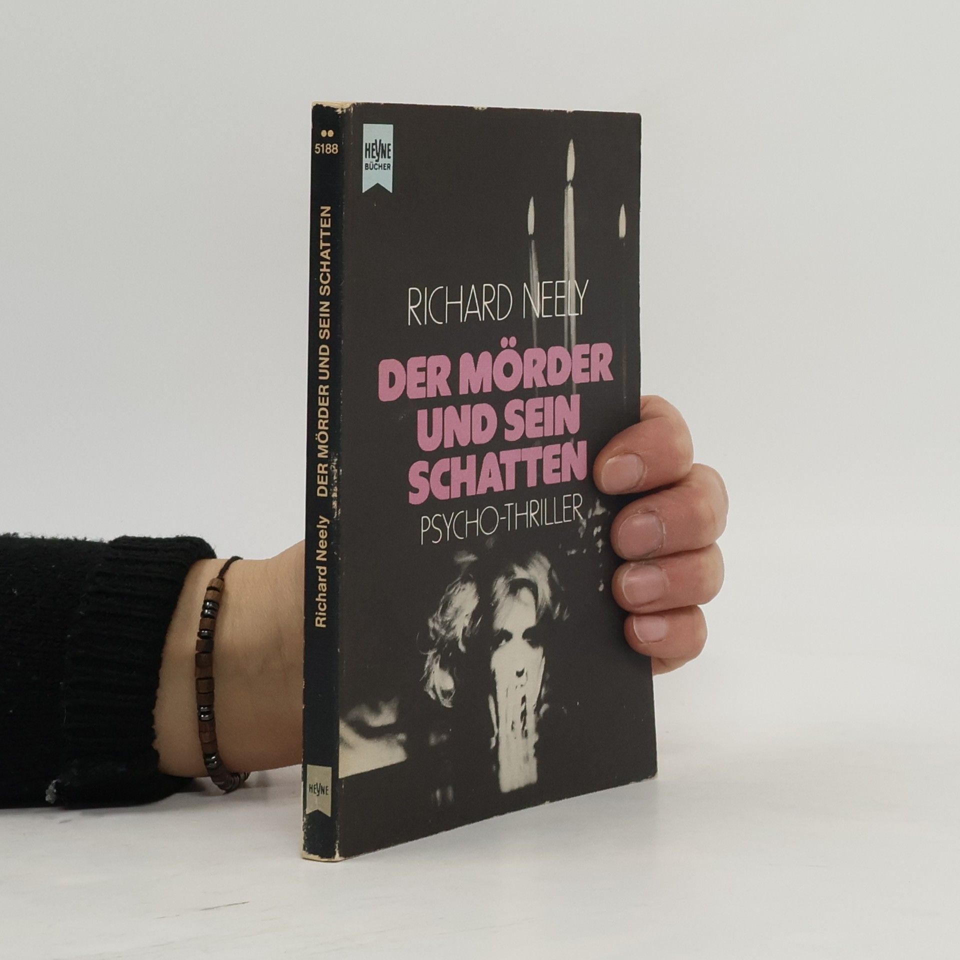 Der Mörder und sein Schatten