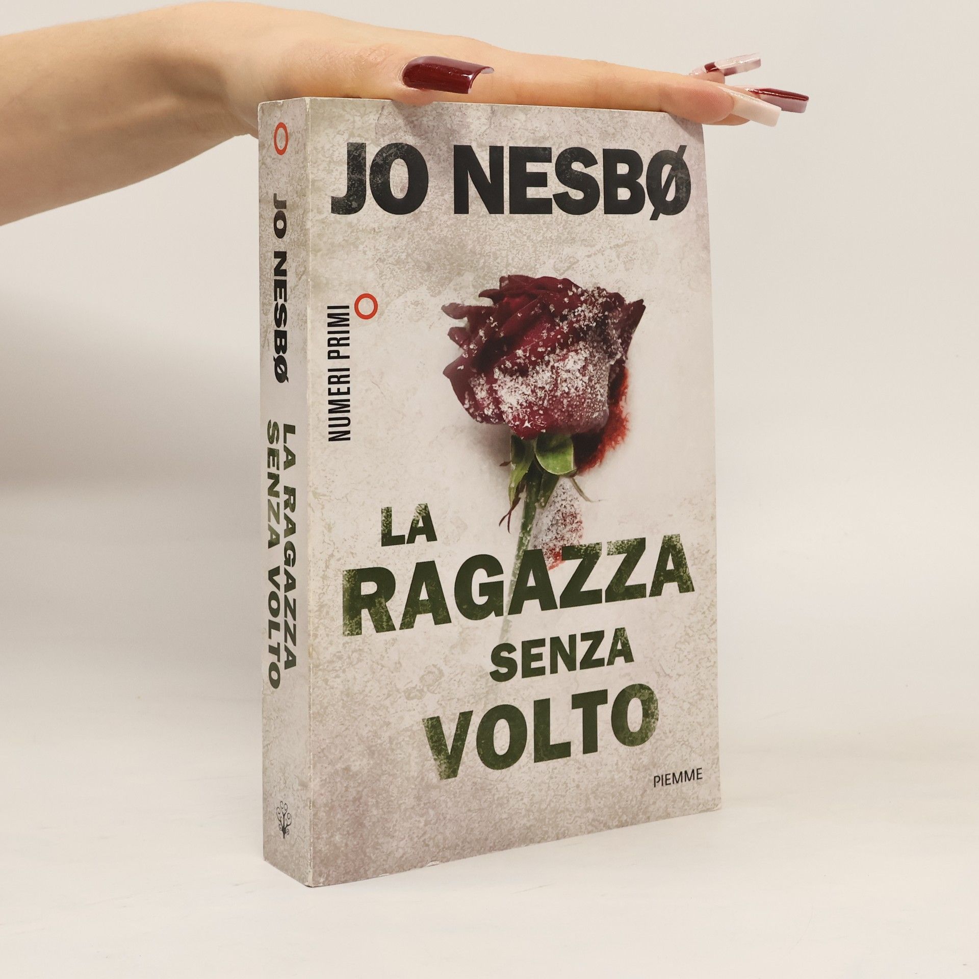 Jo Nesbø La ragazza senza volto