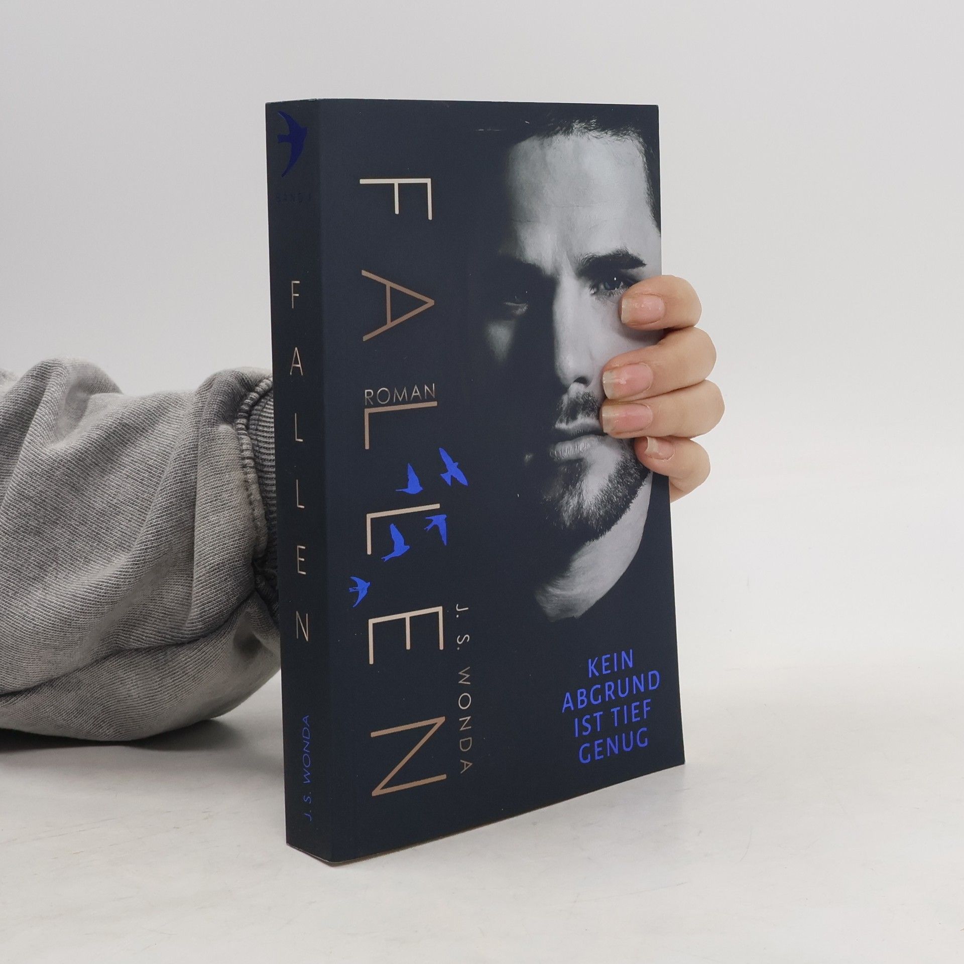 Jane S. Wonda Fallen