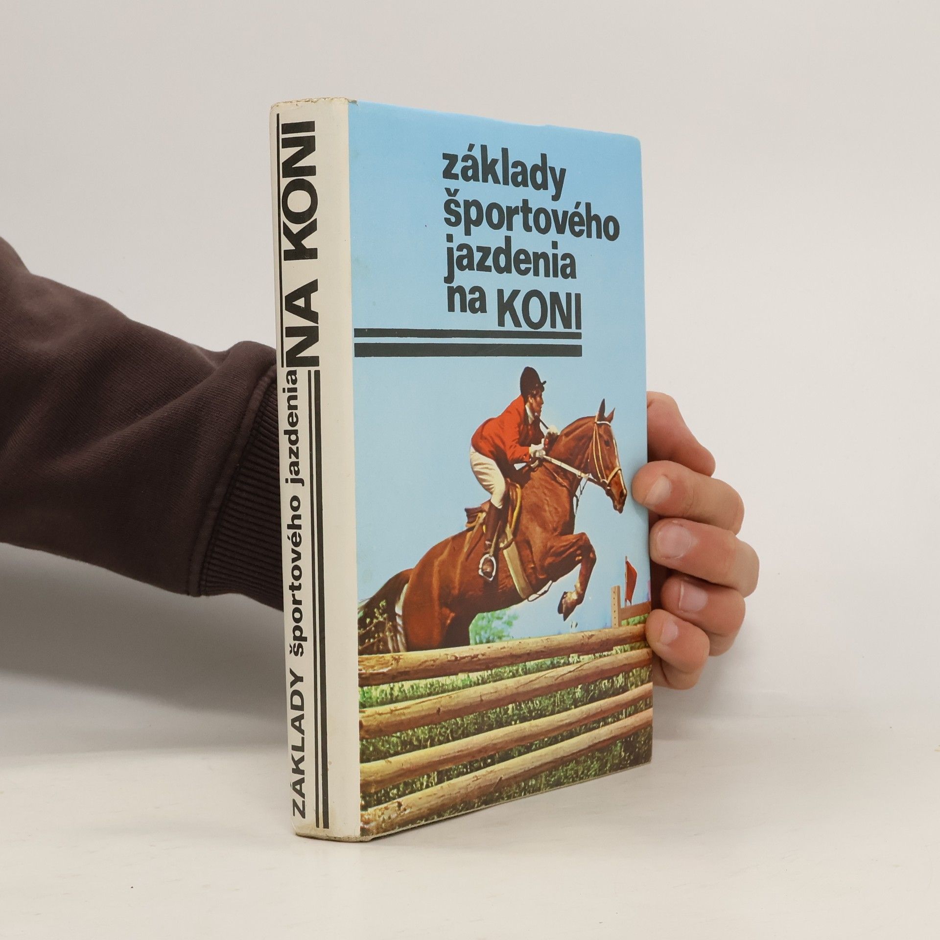 Ladislav Popluhár Základy športového jazdenia na koni