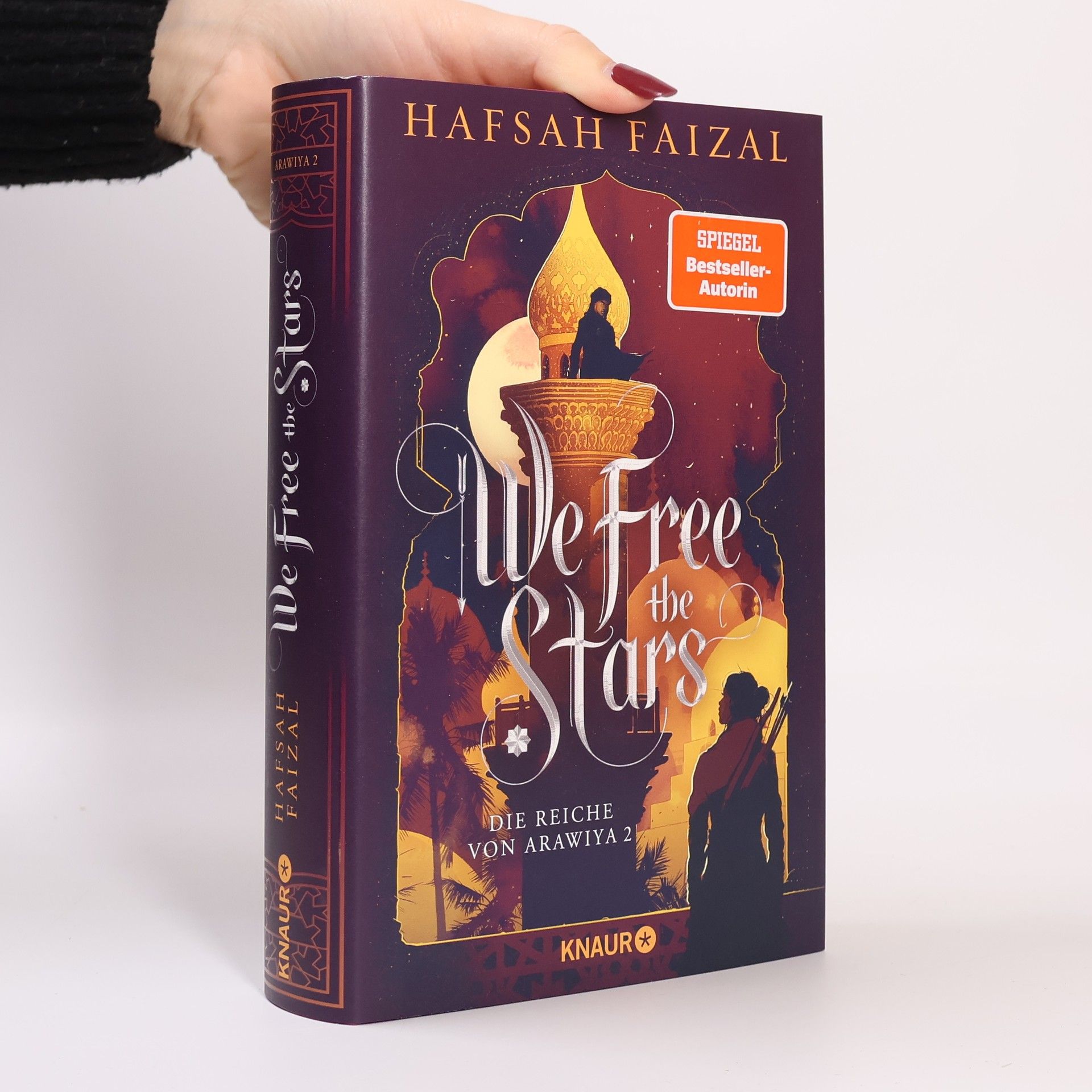 Hafsah Faizal We free the Stars / Die Reiche von Arawiya Bd.2