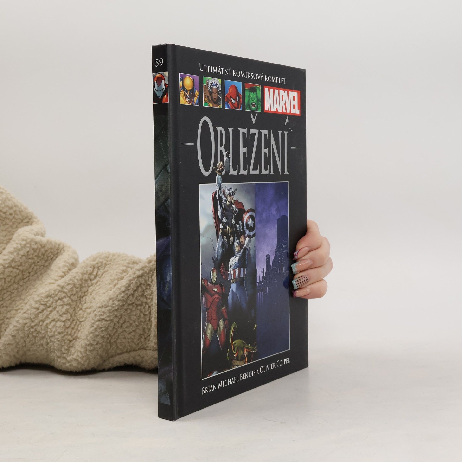 Brian Michael Bendis Ultimátní komiksový komplet 59. Obležení