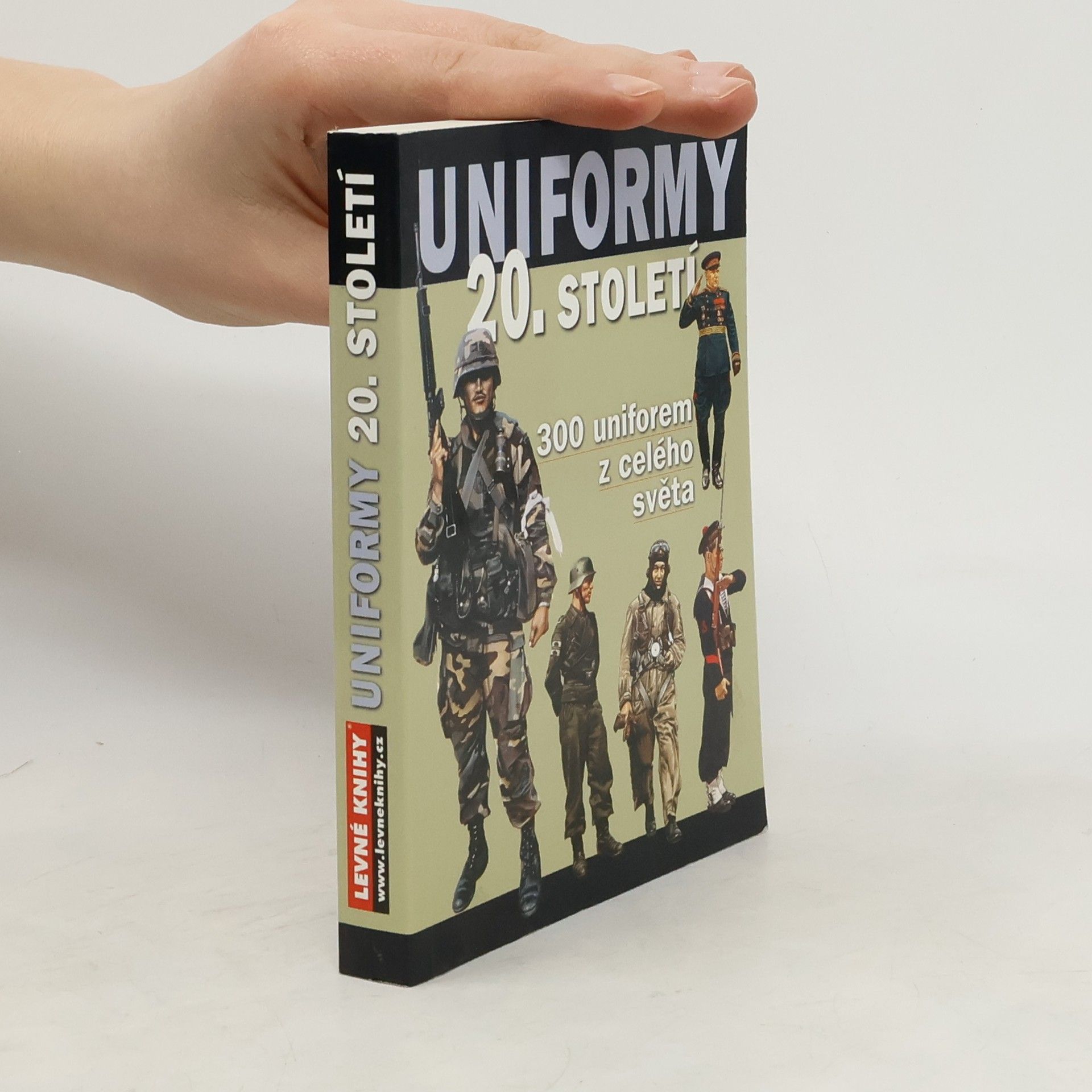 Chris McNab Uniformy 20. století