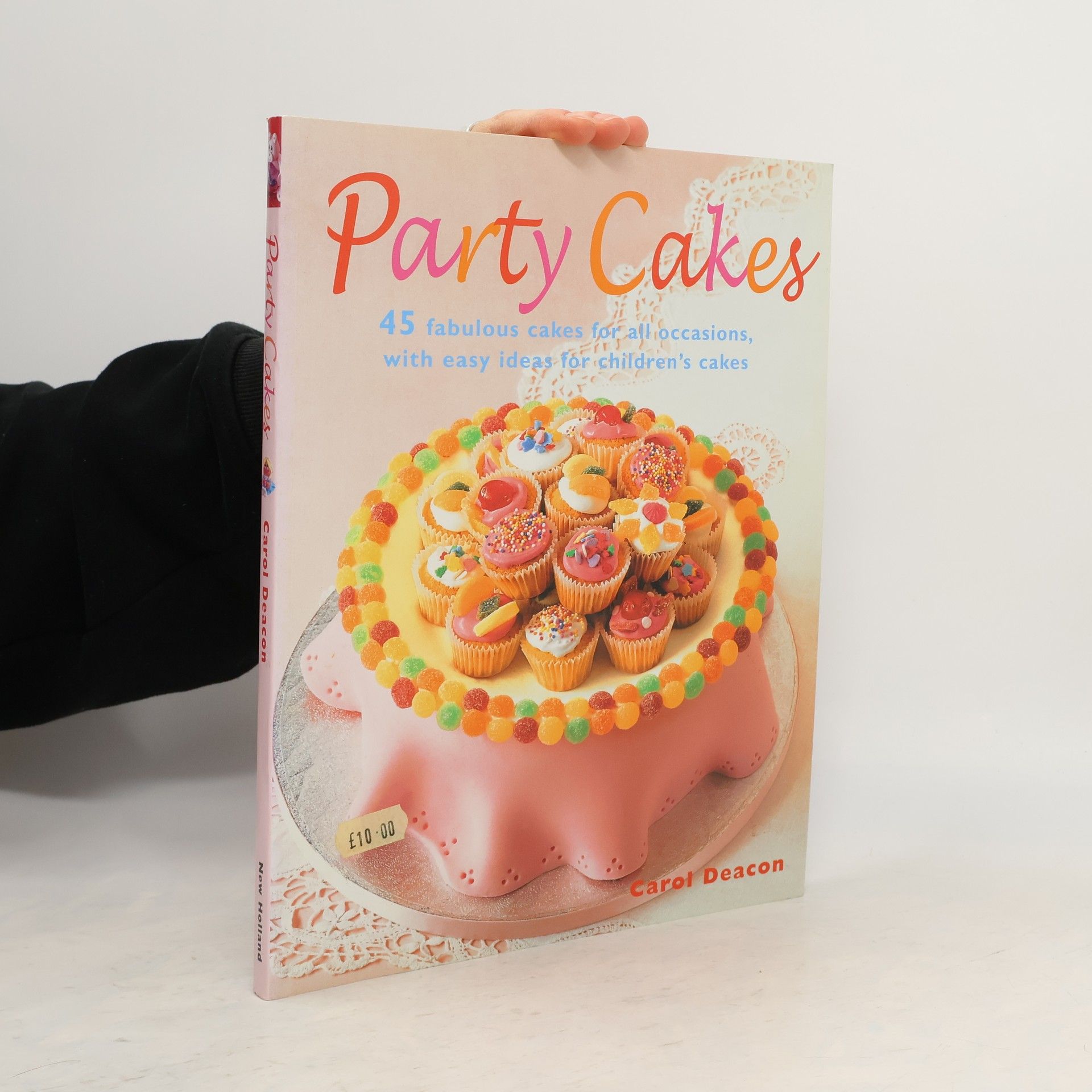 Carol Deacon Party Cakes