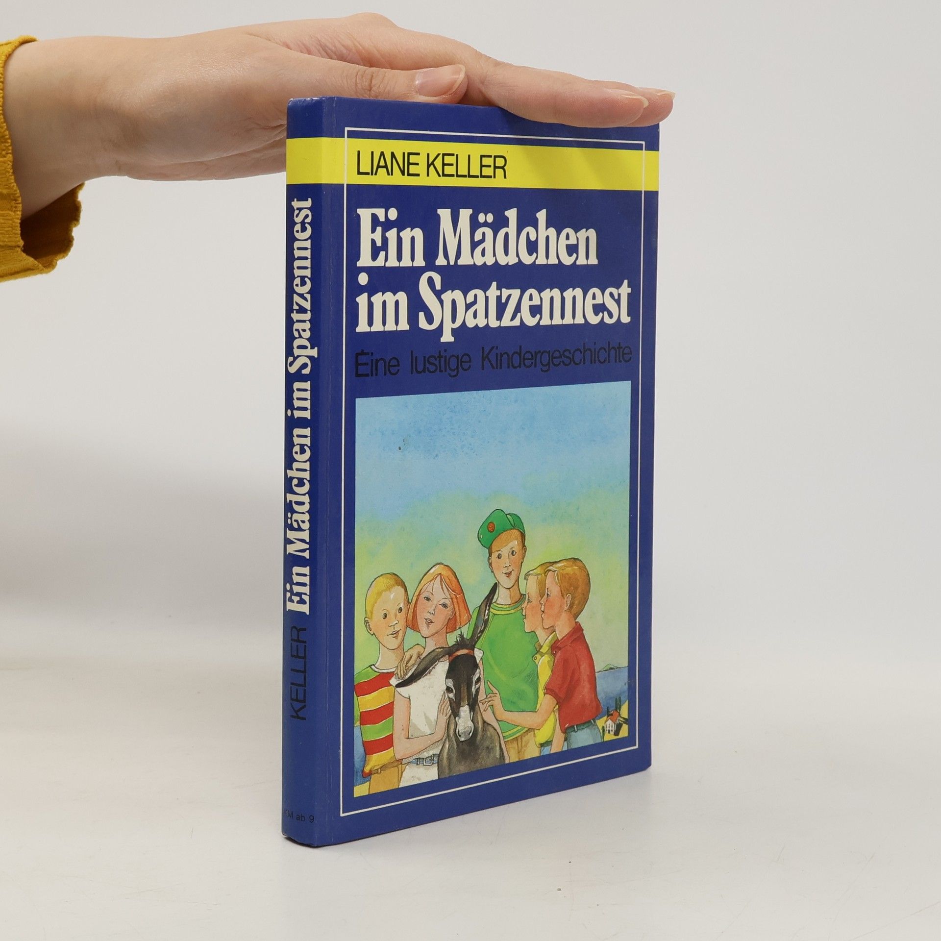 Ein Mädchen im Spatzennest
