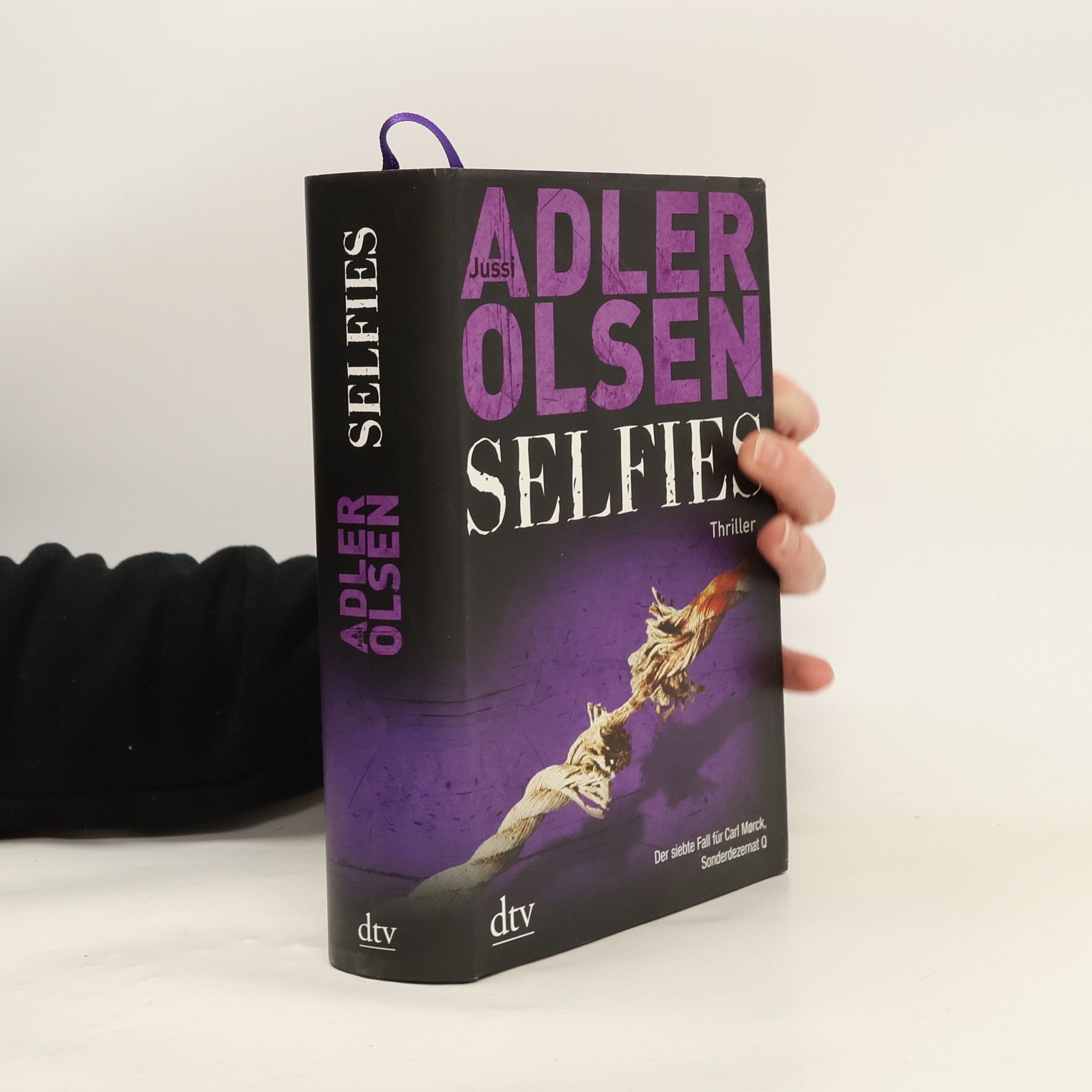 Jussi Adler-Olsen Selfies