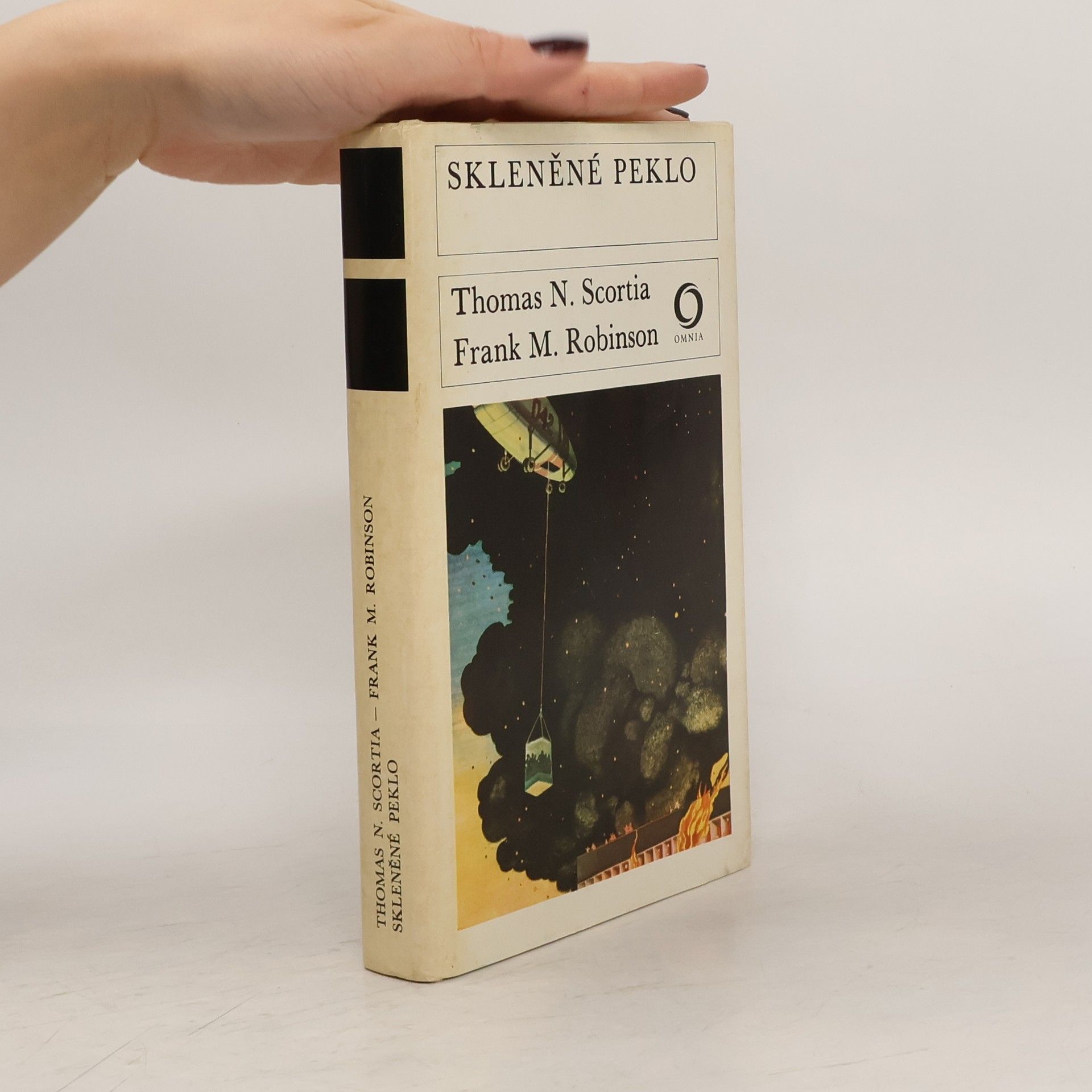 Frank M. Robinson Skleněné peklo