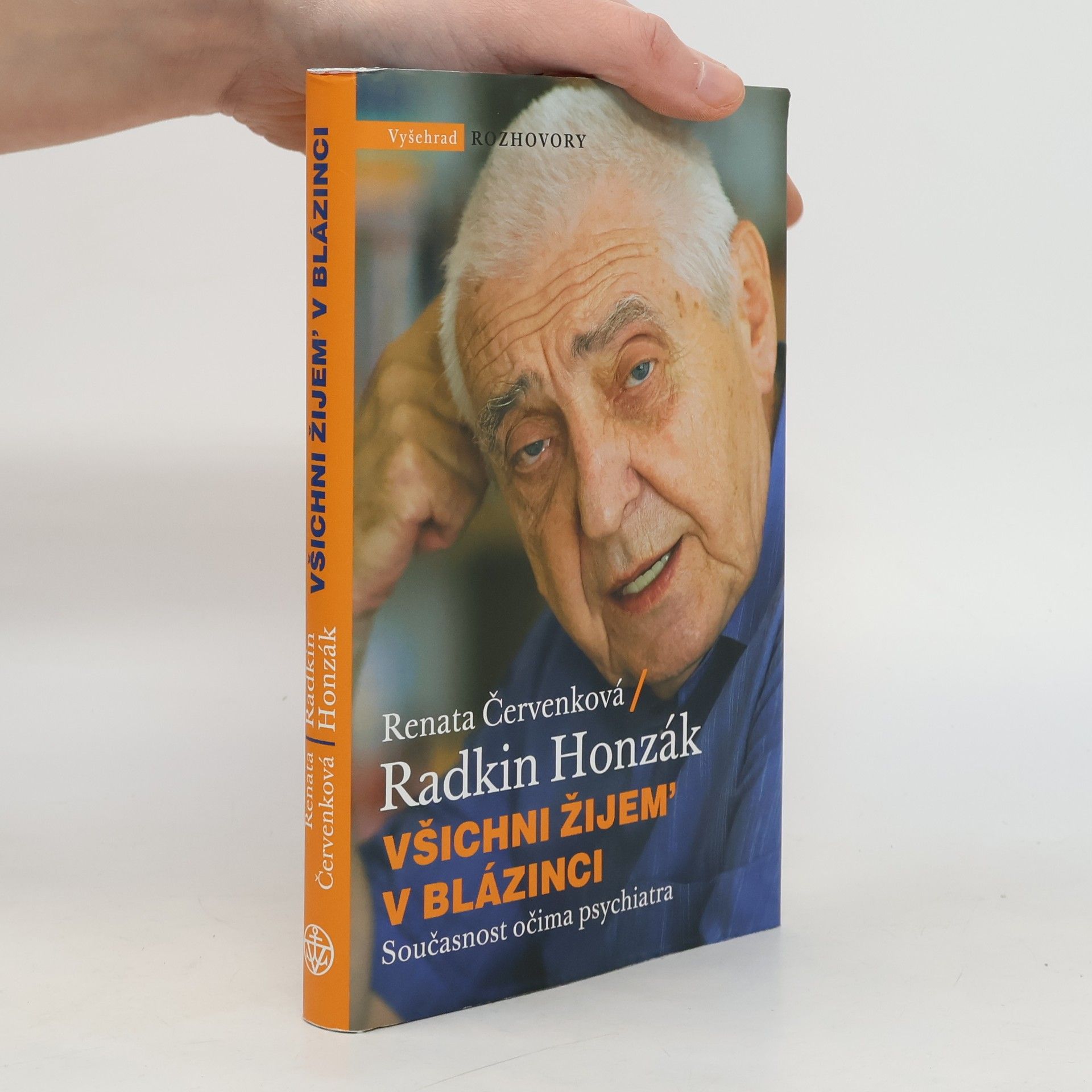 Všichni žijem' v blázinci