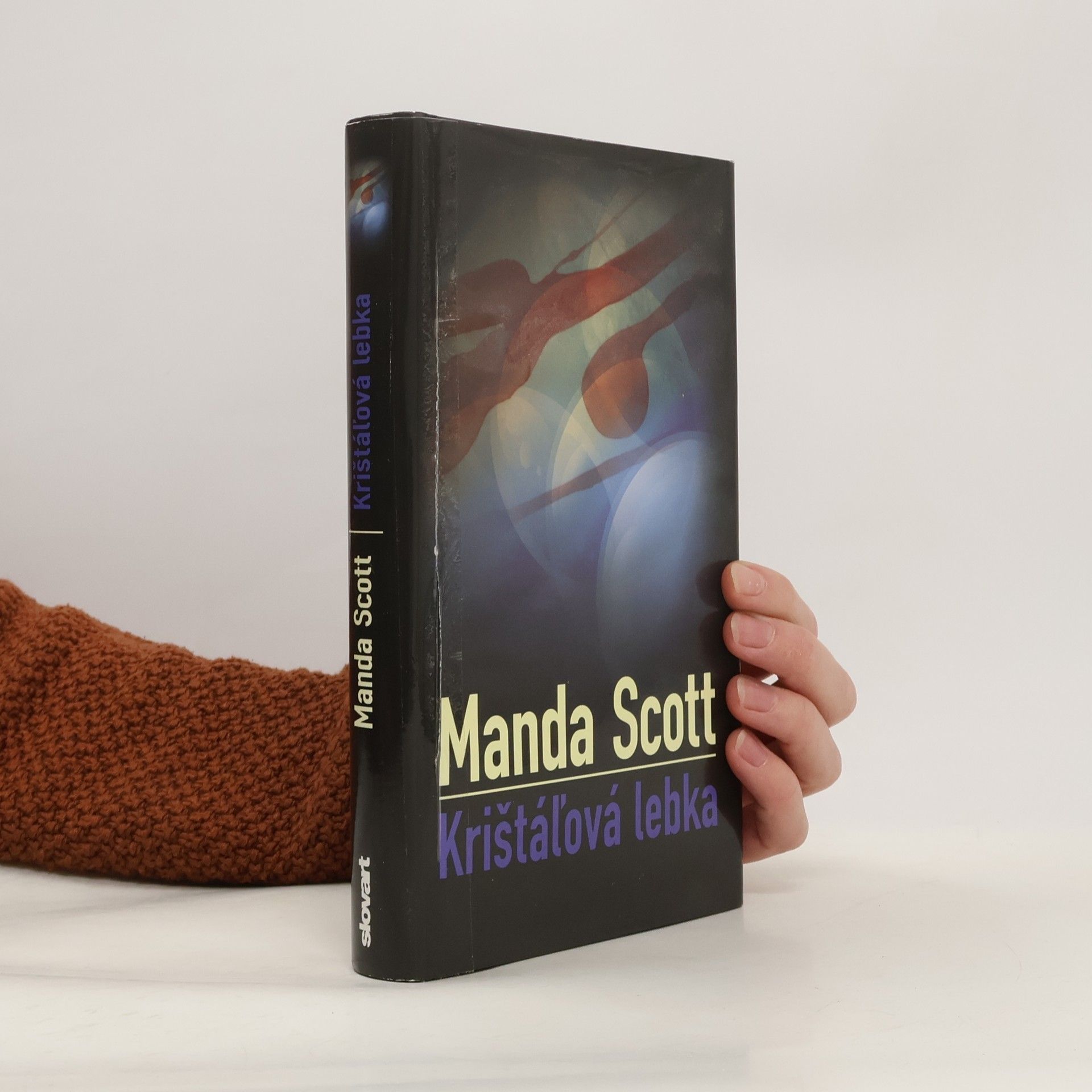 Manda Scott Krištáľová lebka