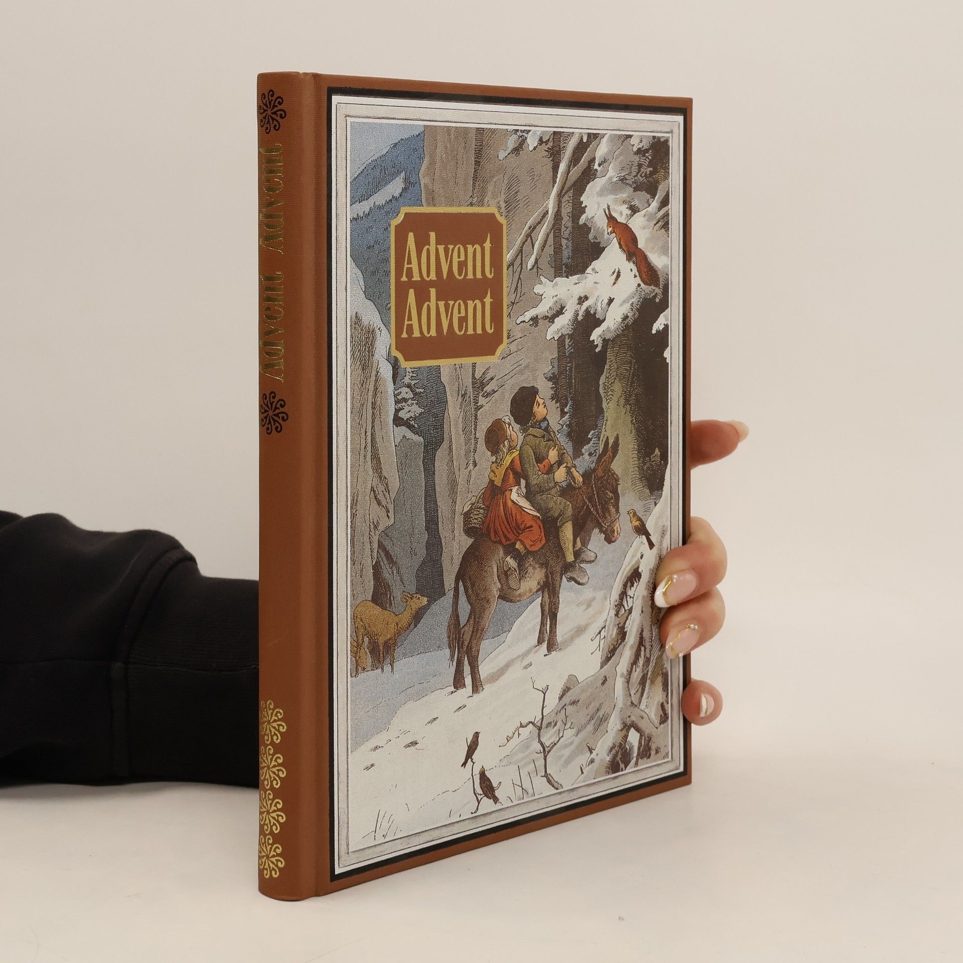 Collectif d'auteurs Advent, Advent