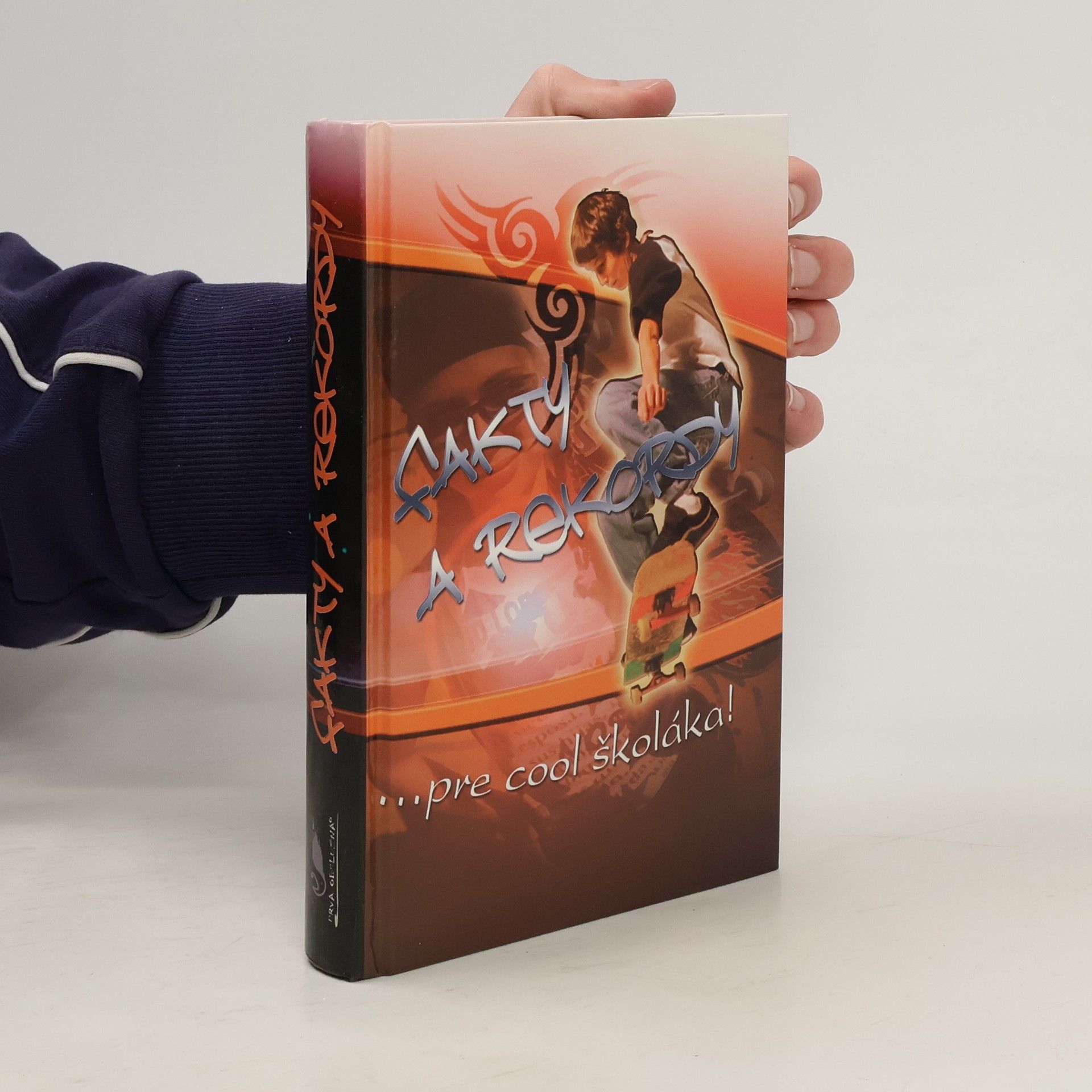 Autores varios Fakty a rekordy pre cool školáka