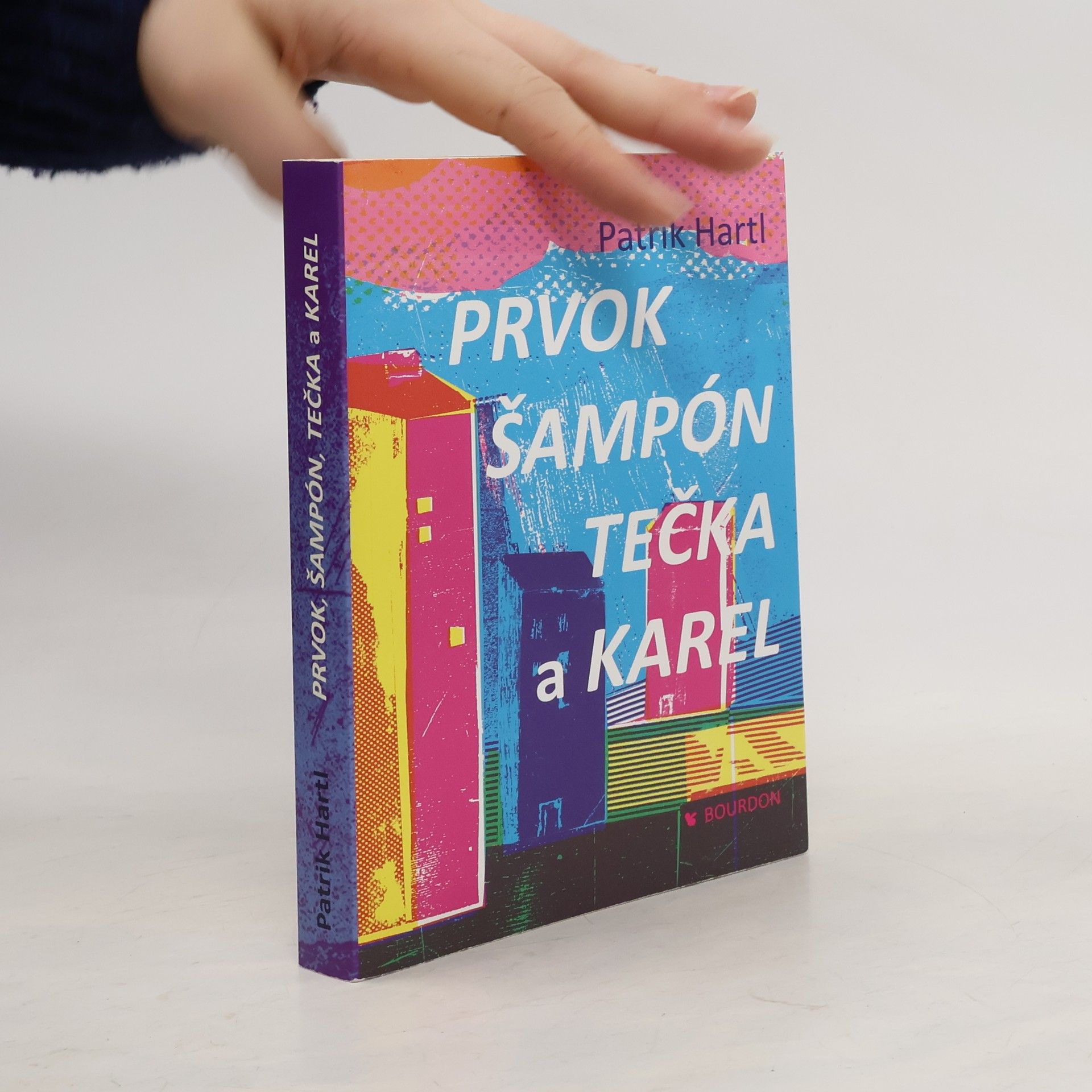 Prvok, Šampón, Tečka a Karel