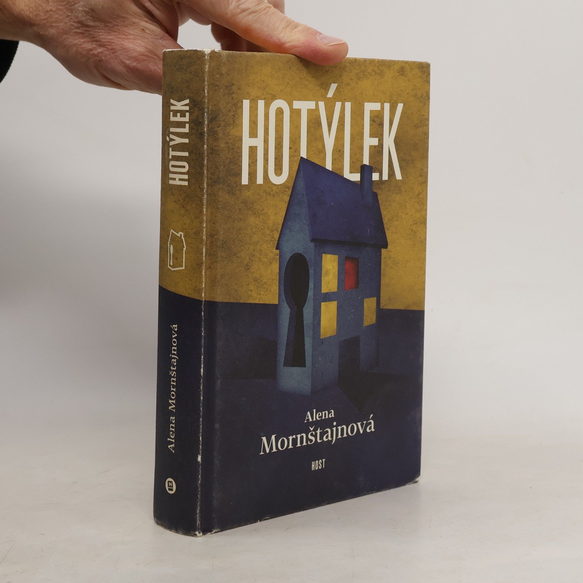 Alena Mornštajnová Hotýlek