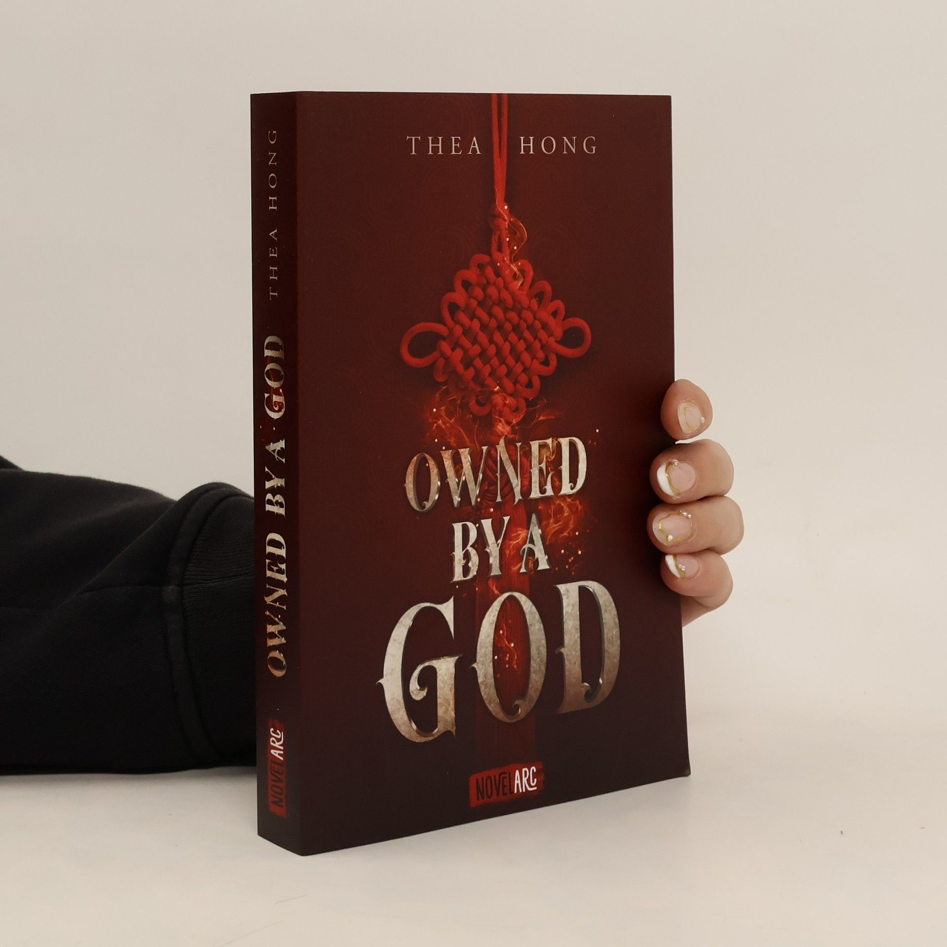 Thea Hong Owned by a God