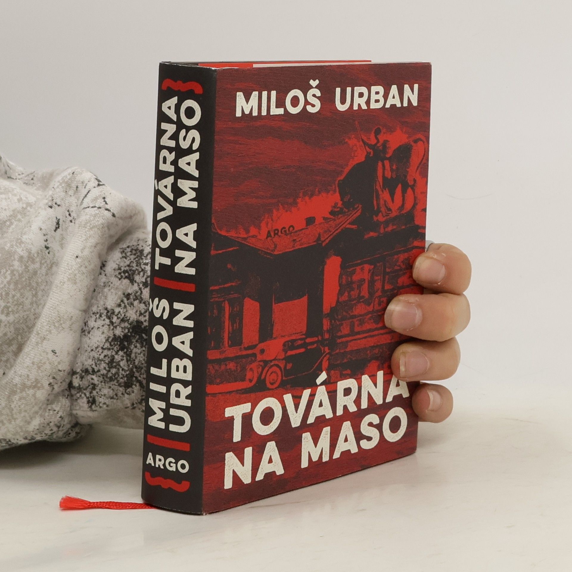 Miloš Urban Továrna na maso