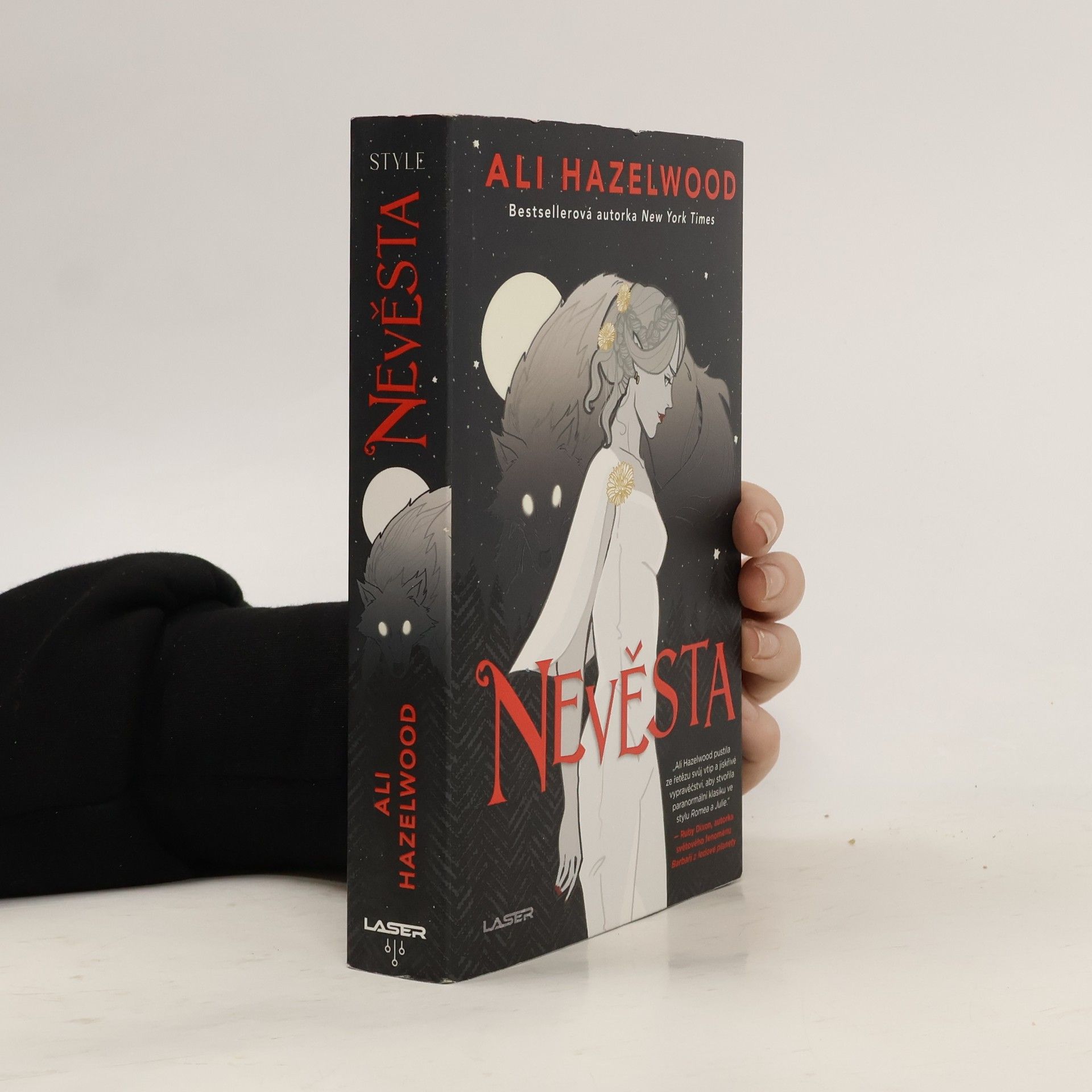 Ali Hazelwood Nevěsta