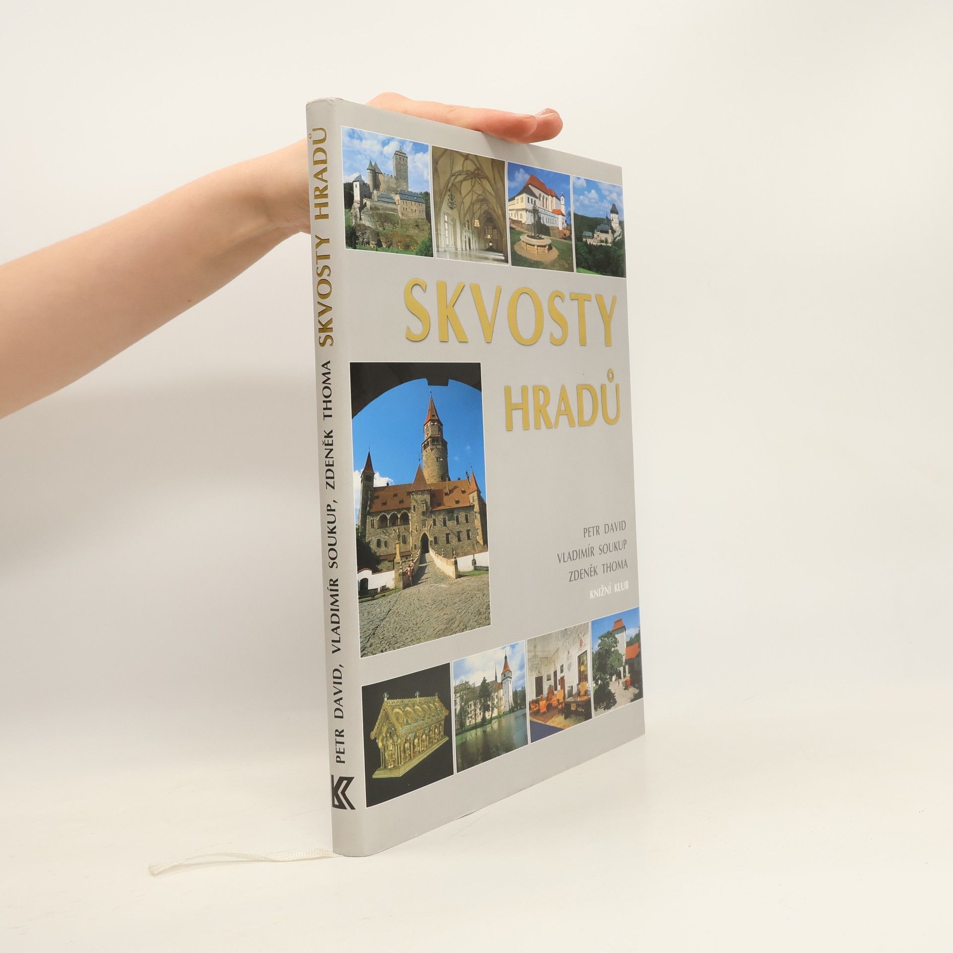 P. David Skvosty hradů