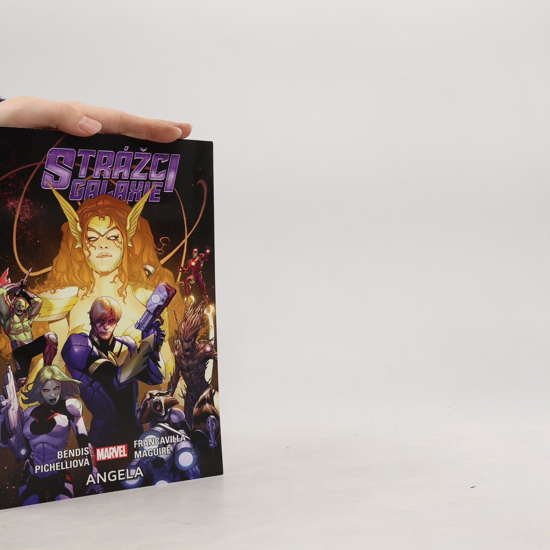 Brian Michael Bendis Strážci galaxie: Angela