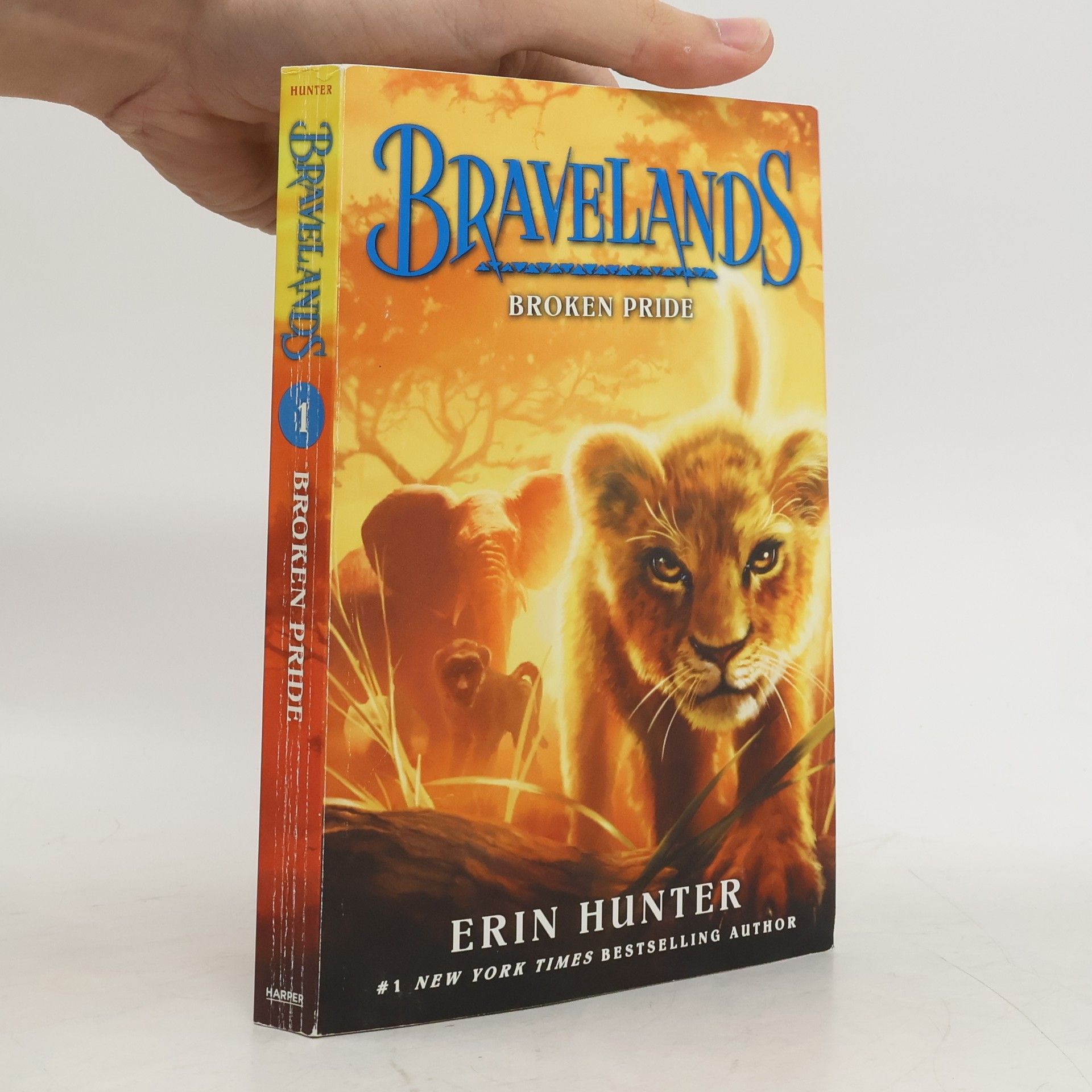 Erin Hunter Bravelands - 1: Broken Pride