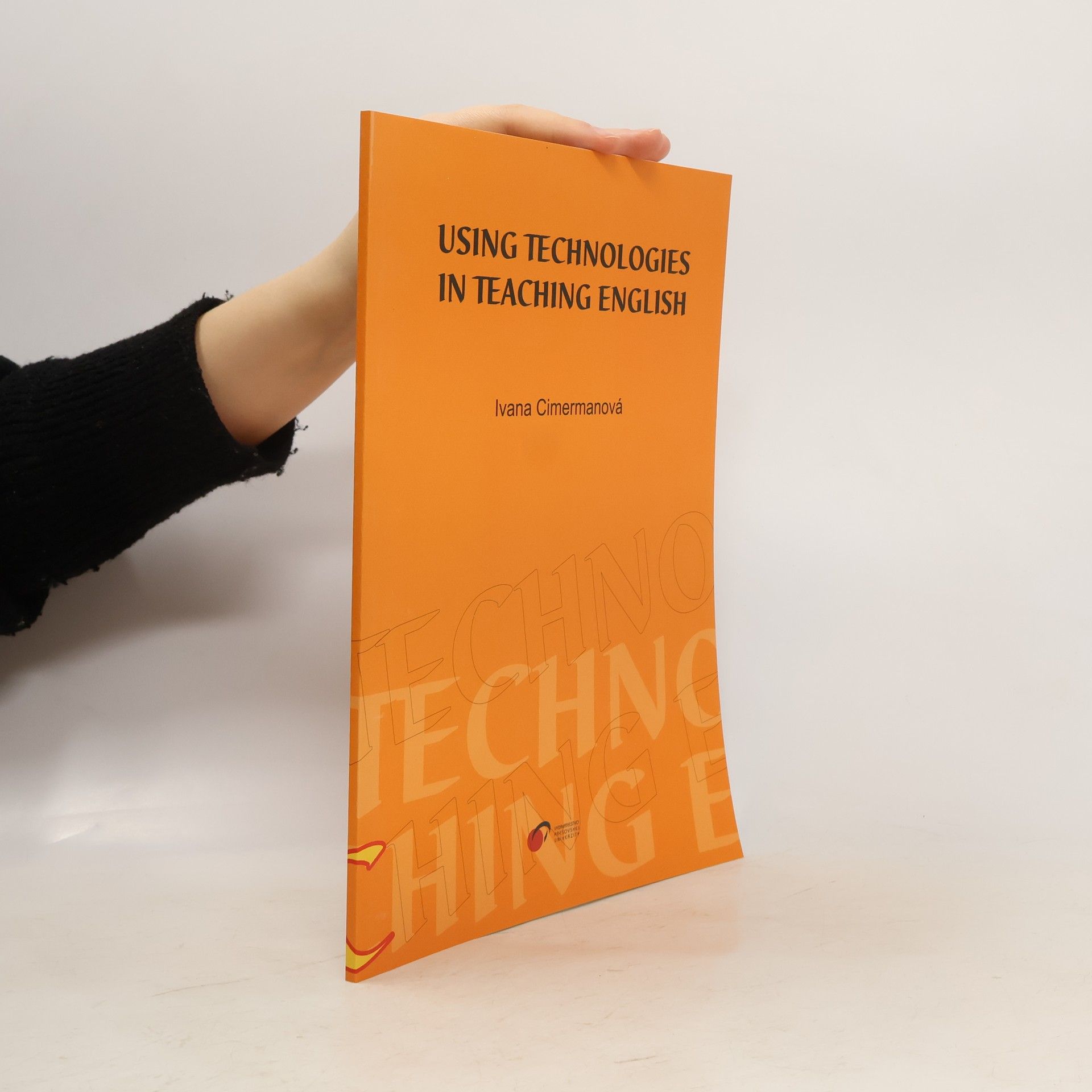 Using technologies in teaching English