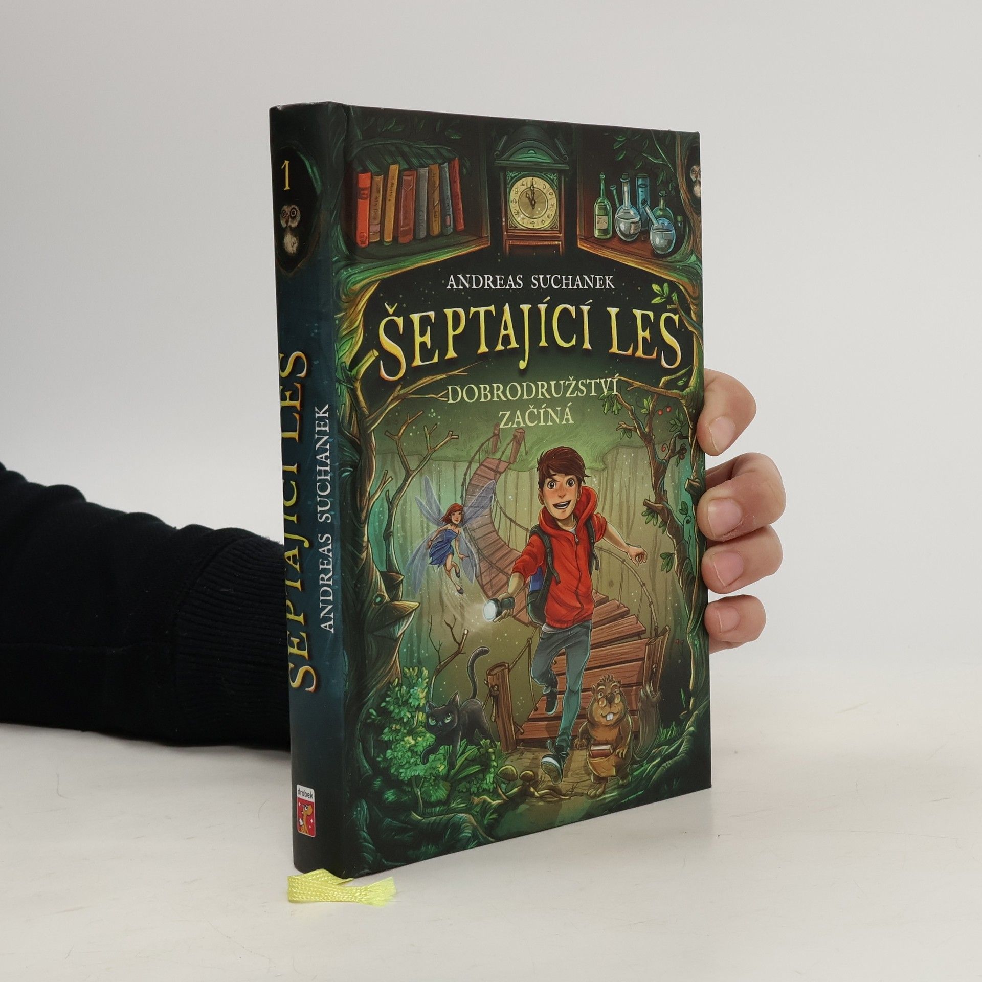 Šeptající les. Dobrodružství začíná