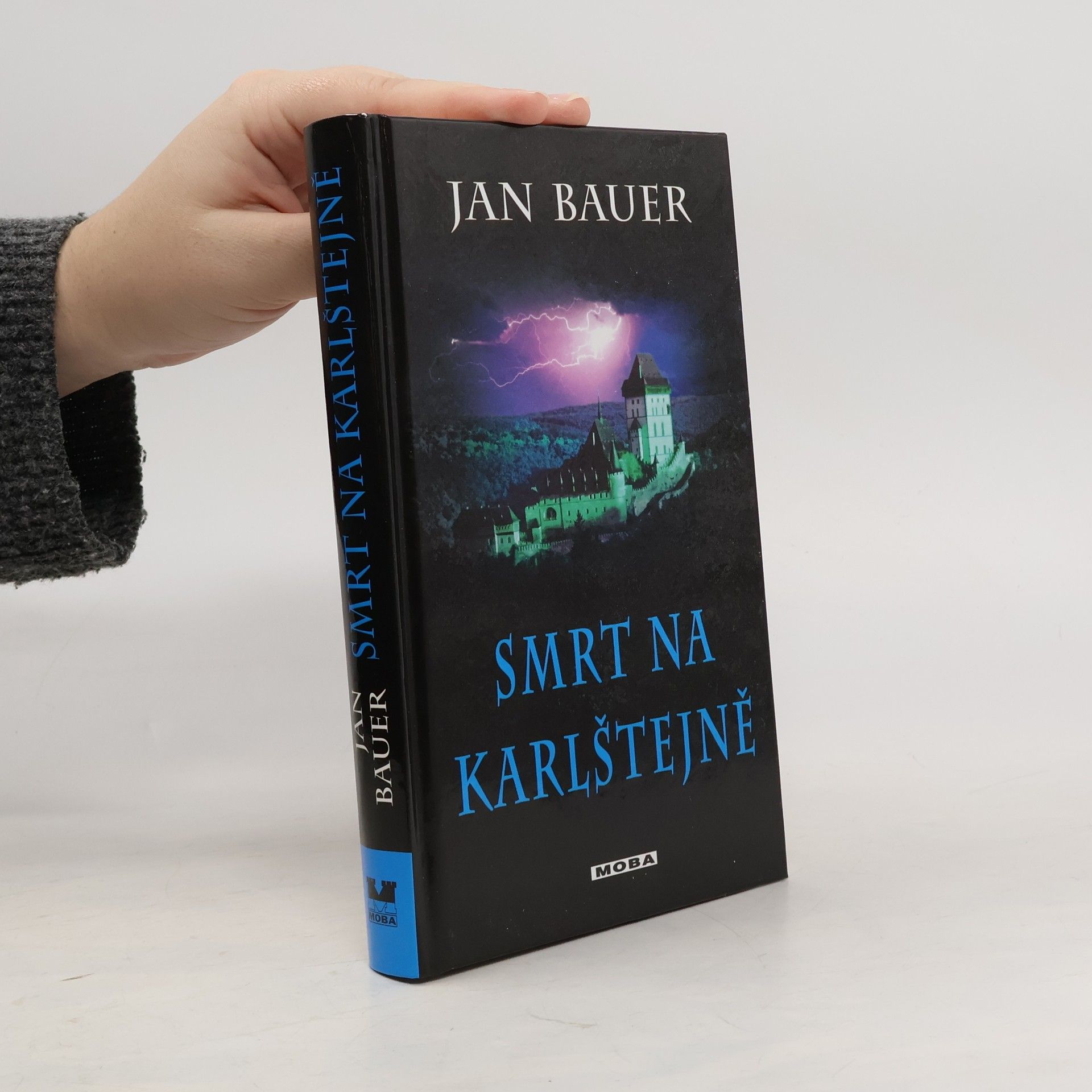 Smrt na Karlštejně