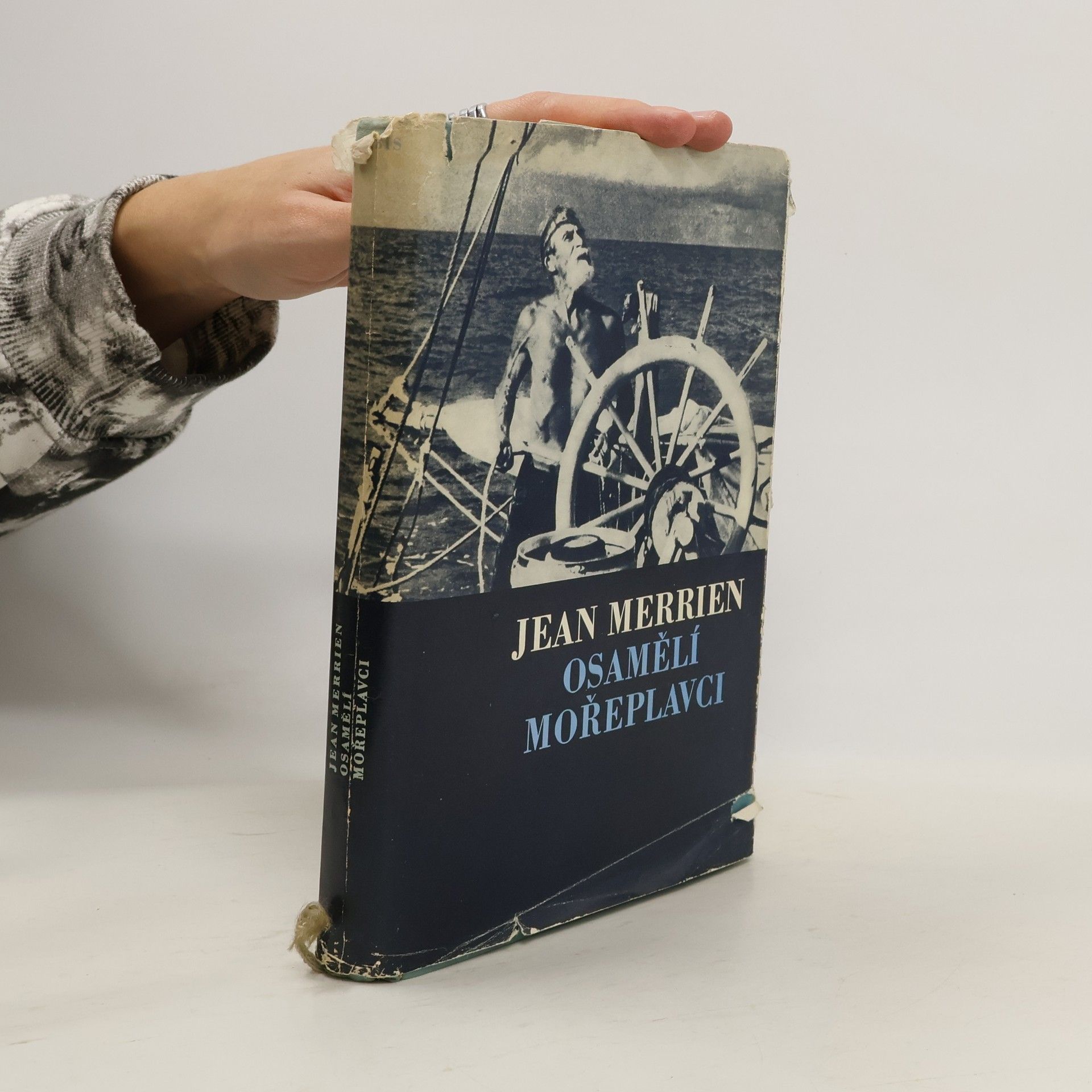 Osamělí mořeplavci