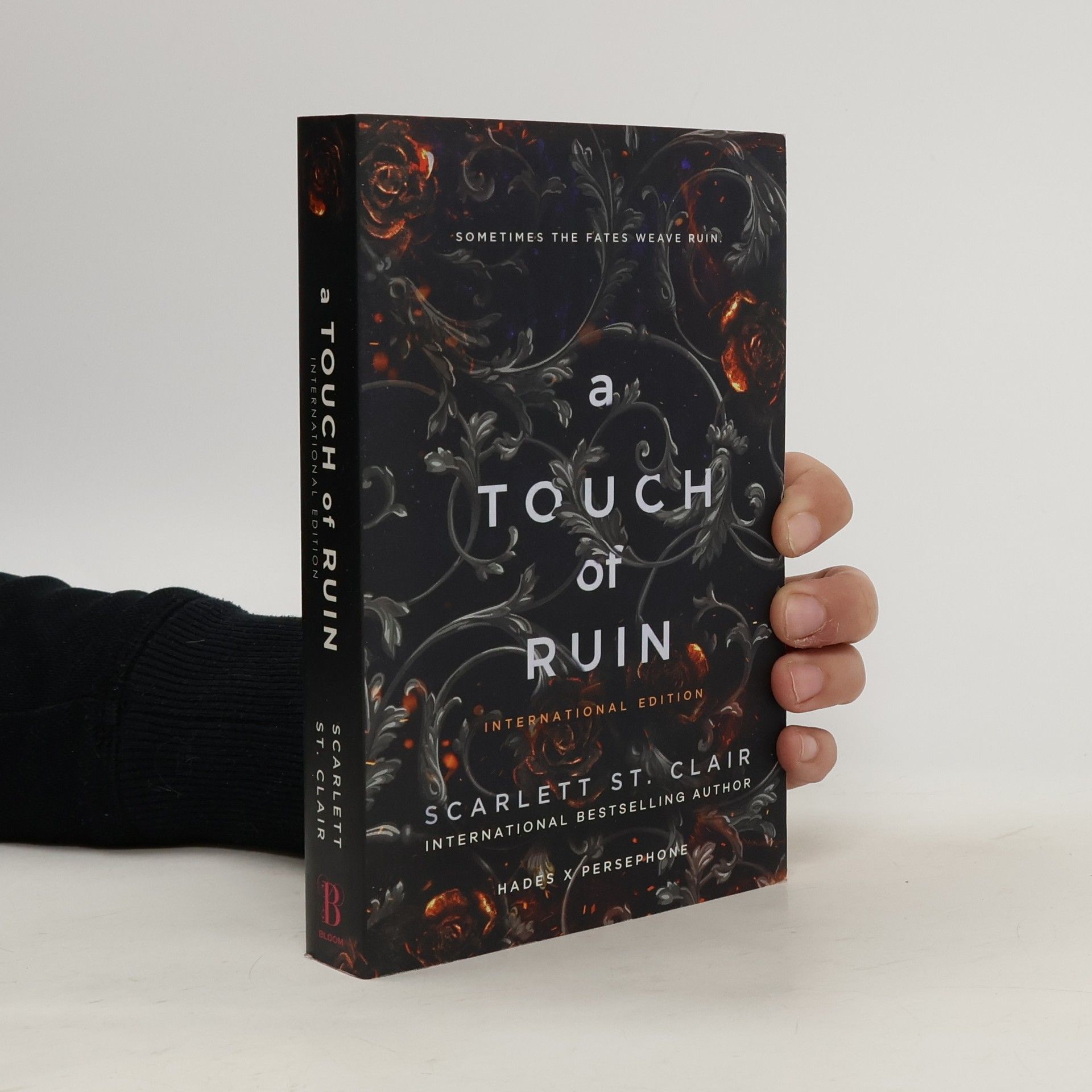 Scarlett St. Clair A Touch of Ruin